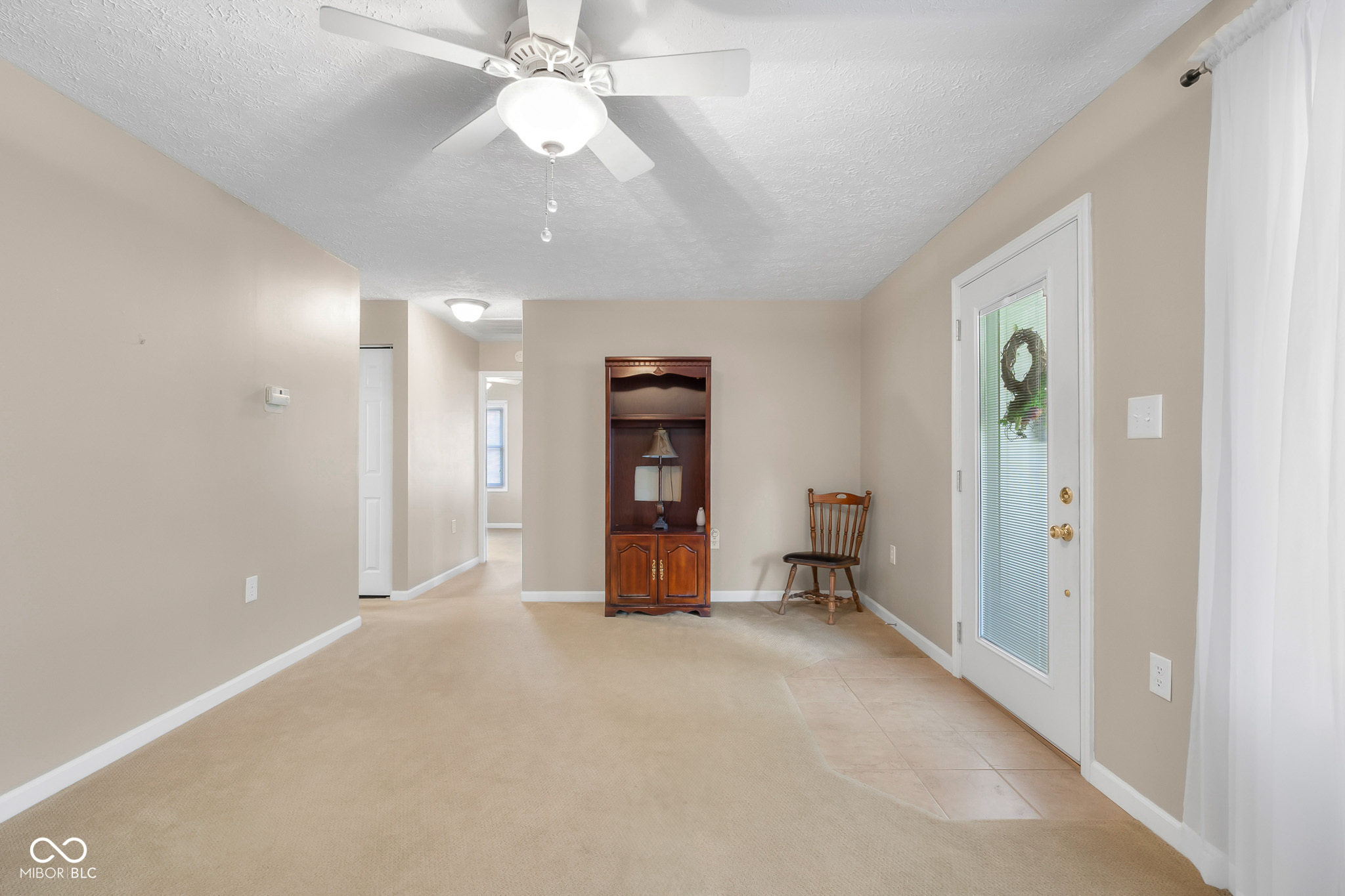 3042 Desoto Way