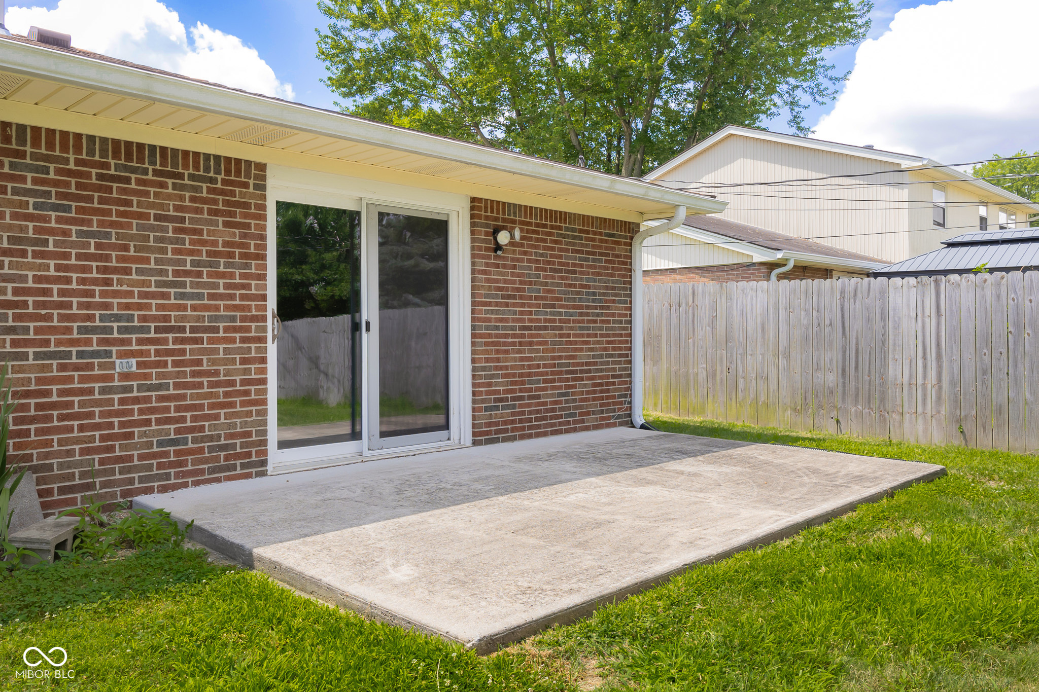 4730 Woodcrest Drive
