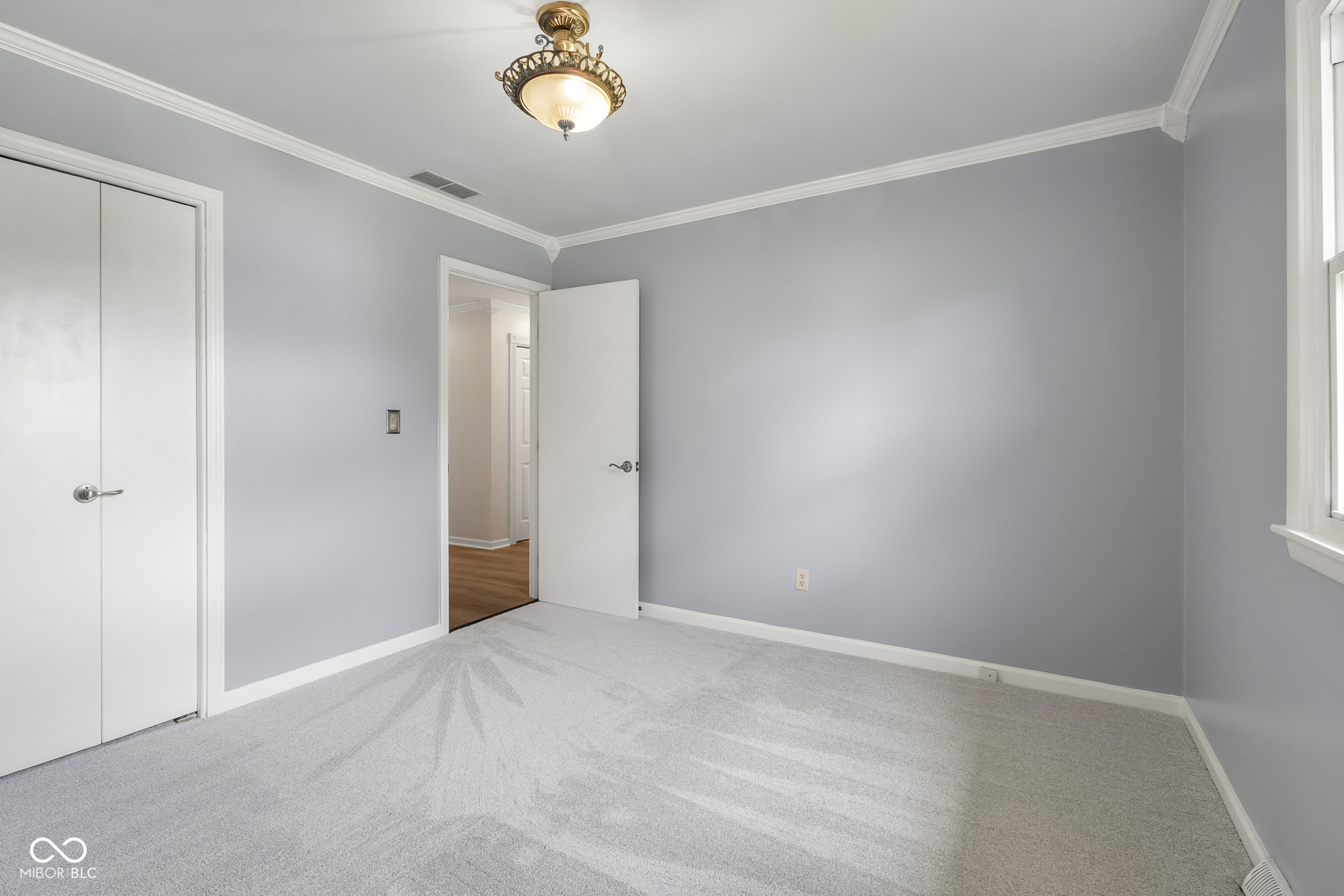 4730 Woodcrest Drive