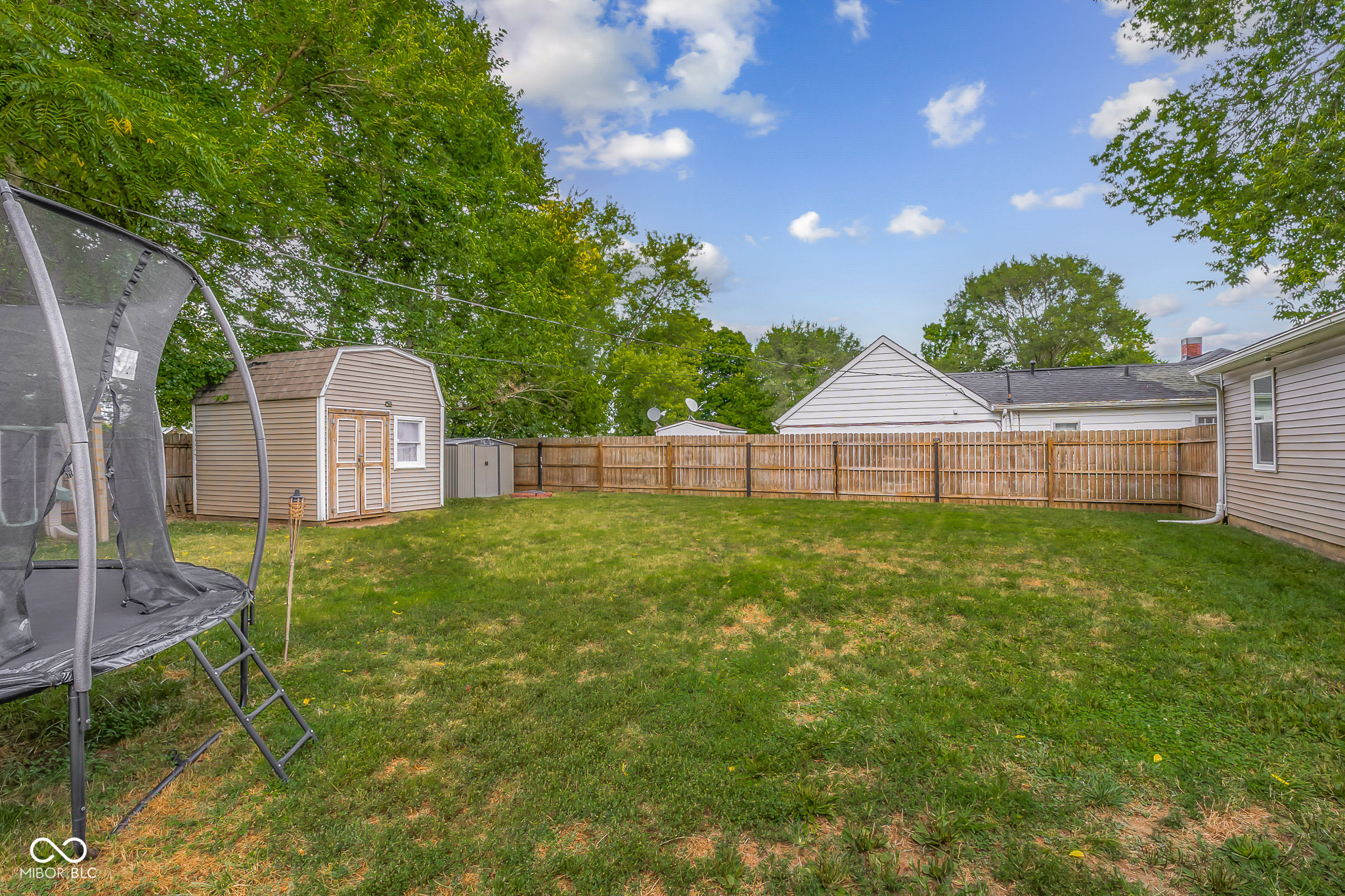 1552 Southline Drive