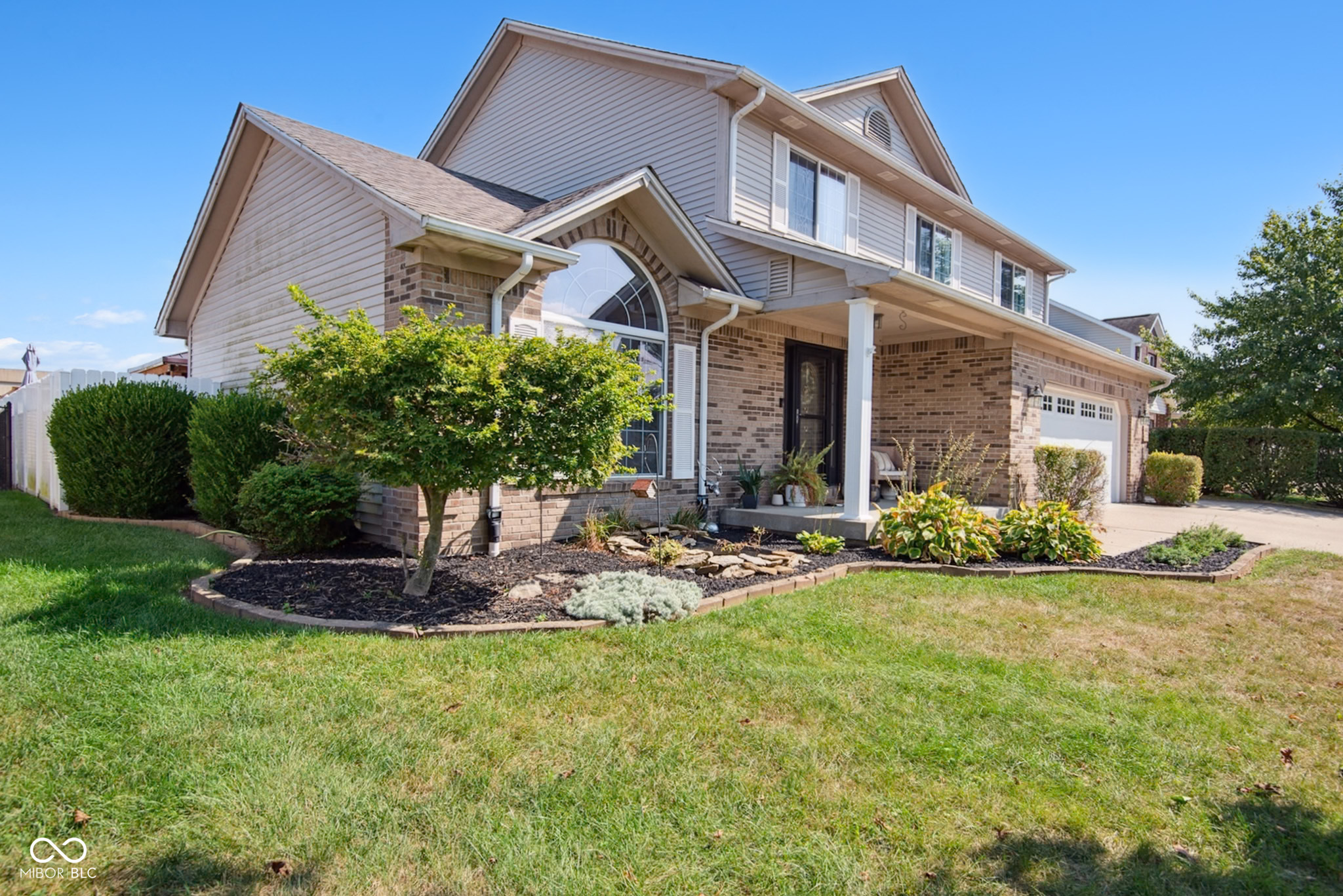 2935 Cross Creek Drive