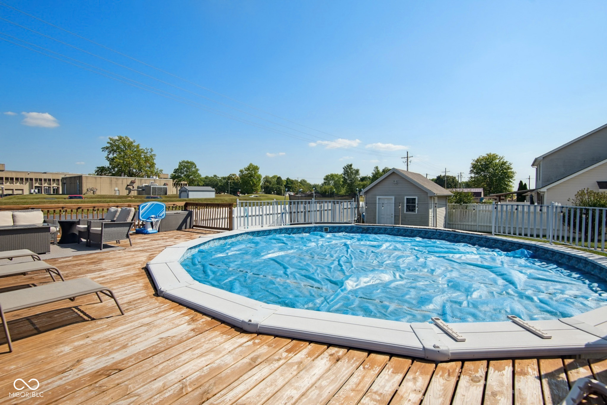 2935 Cross Creek Drive