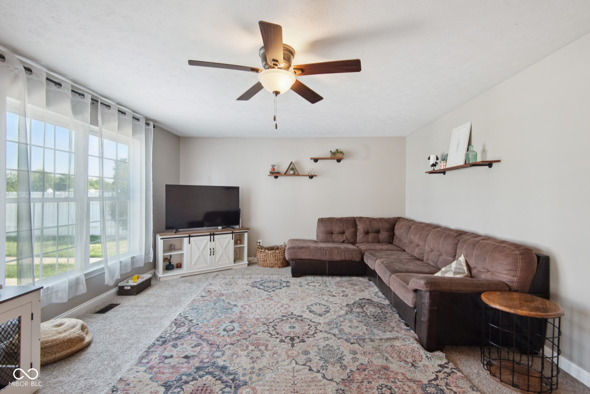2935 Cross Creek Drive