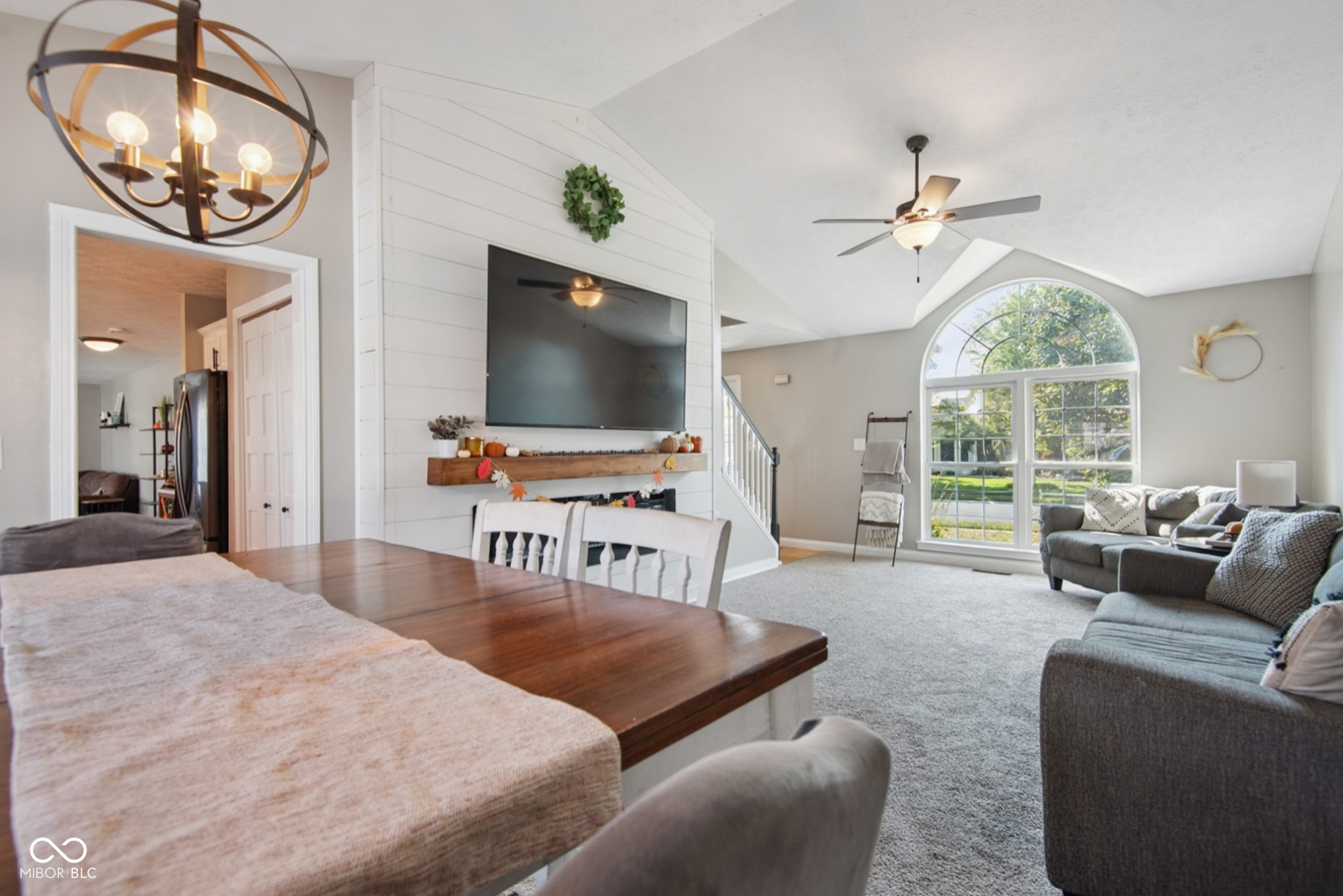 2935 Cross Creek Drive