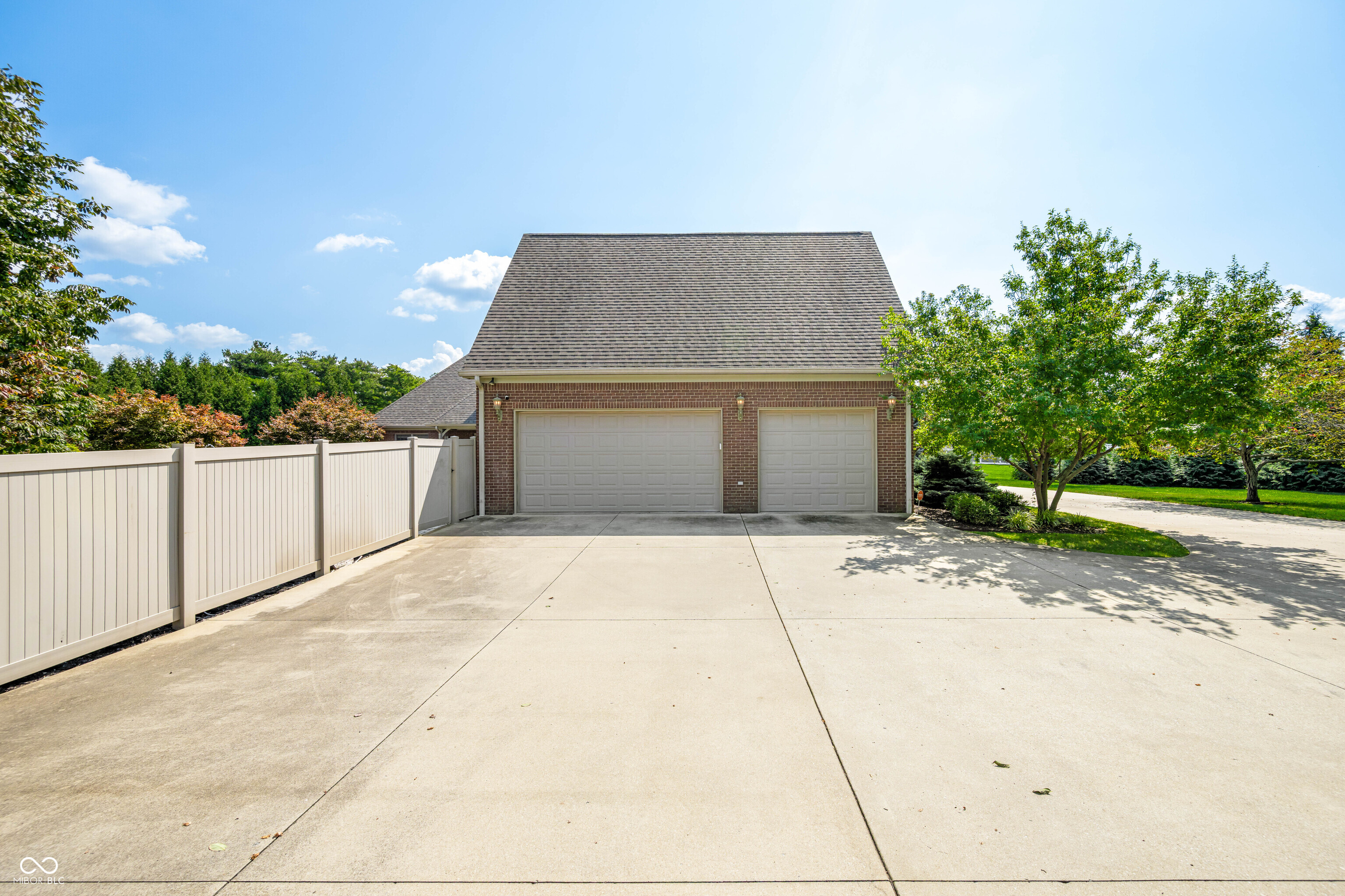 1675 Devonshire Drive