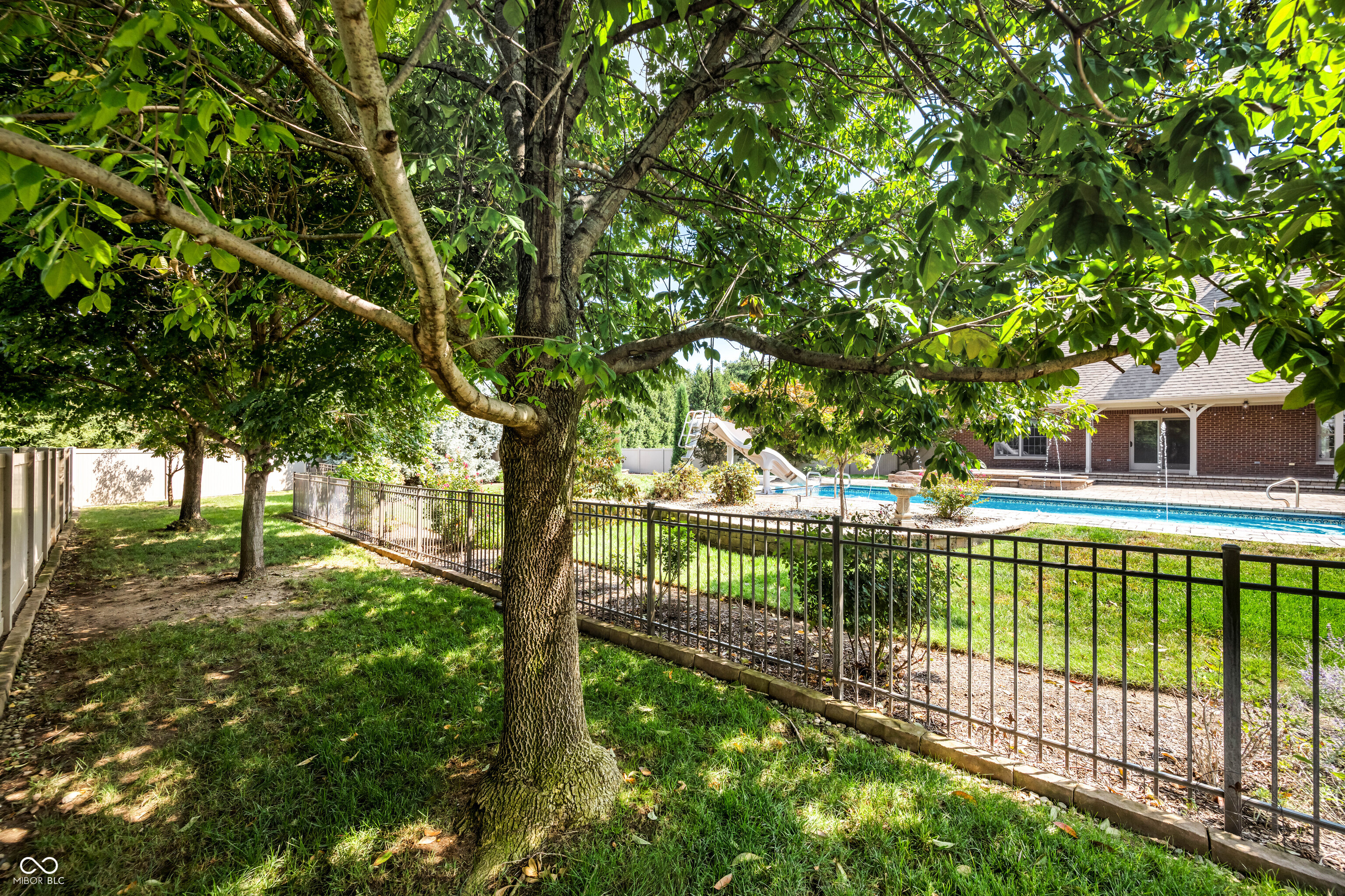 1675 Devonshire Drive