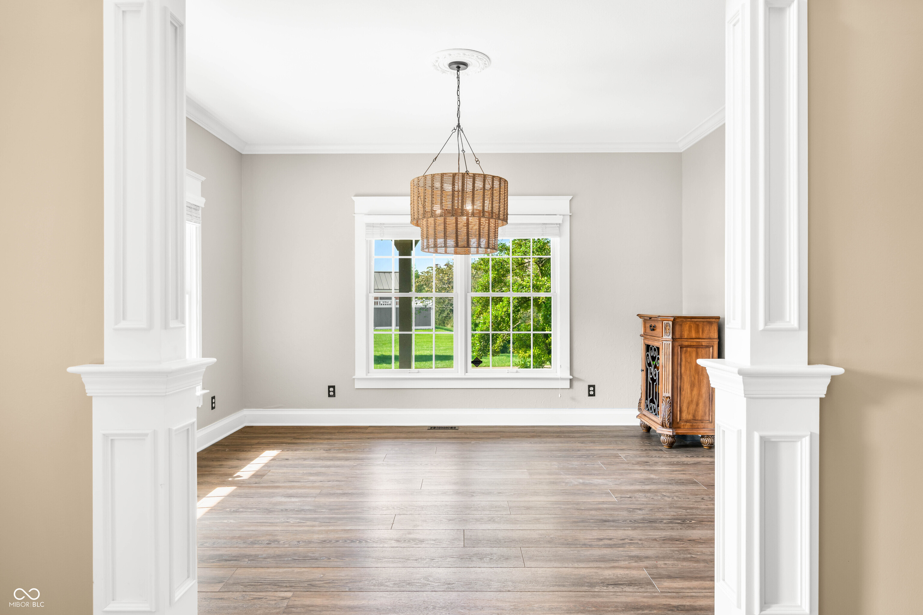 1675 Devonshire Drive