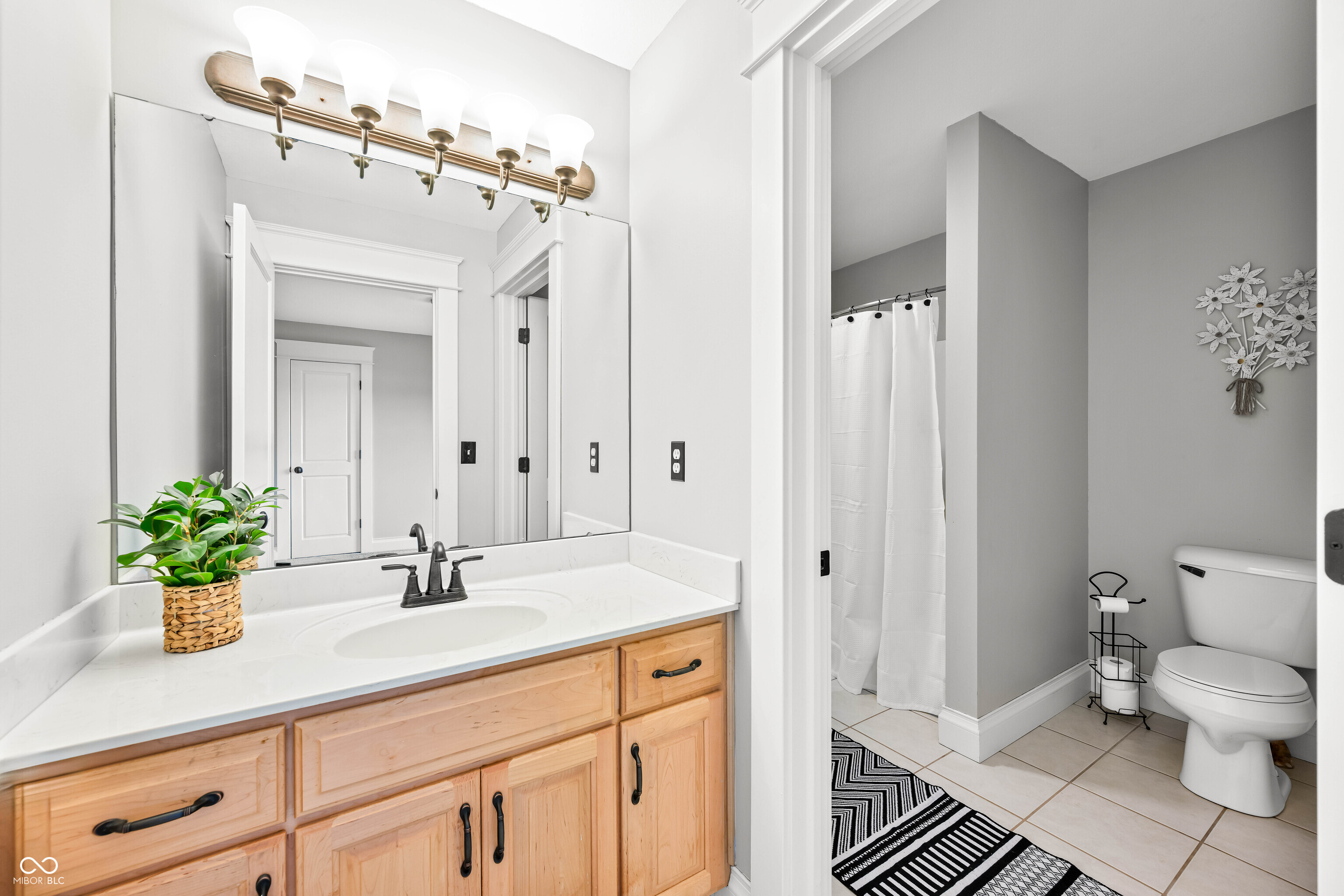 1675 Devonshire Drive