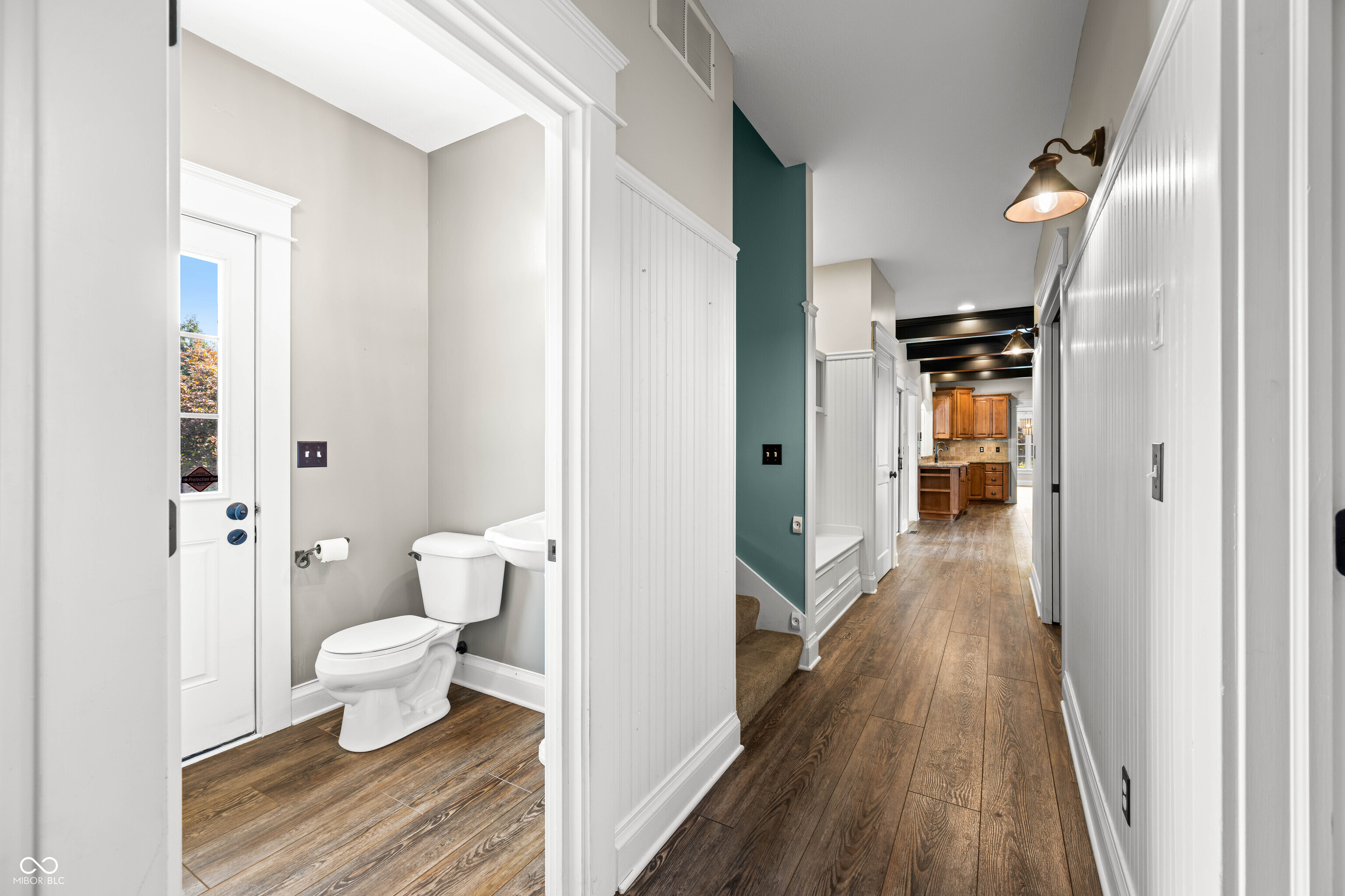 1675 Devonshire Drive