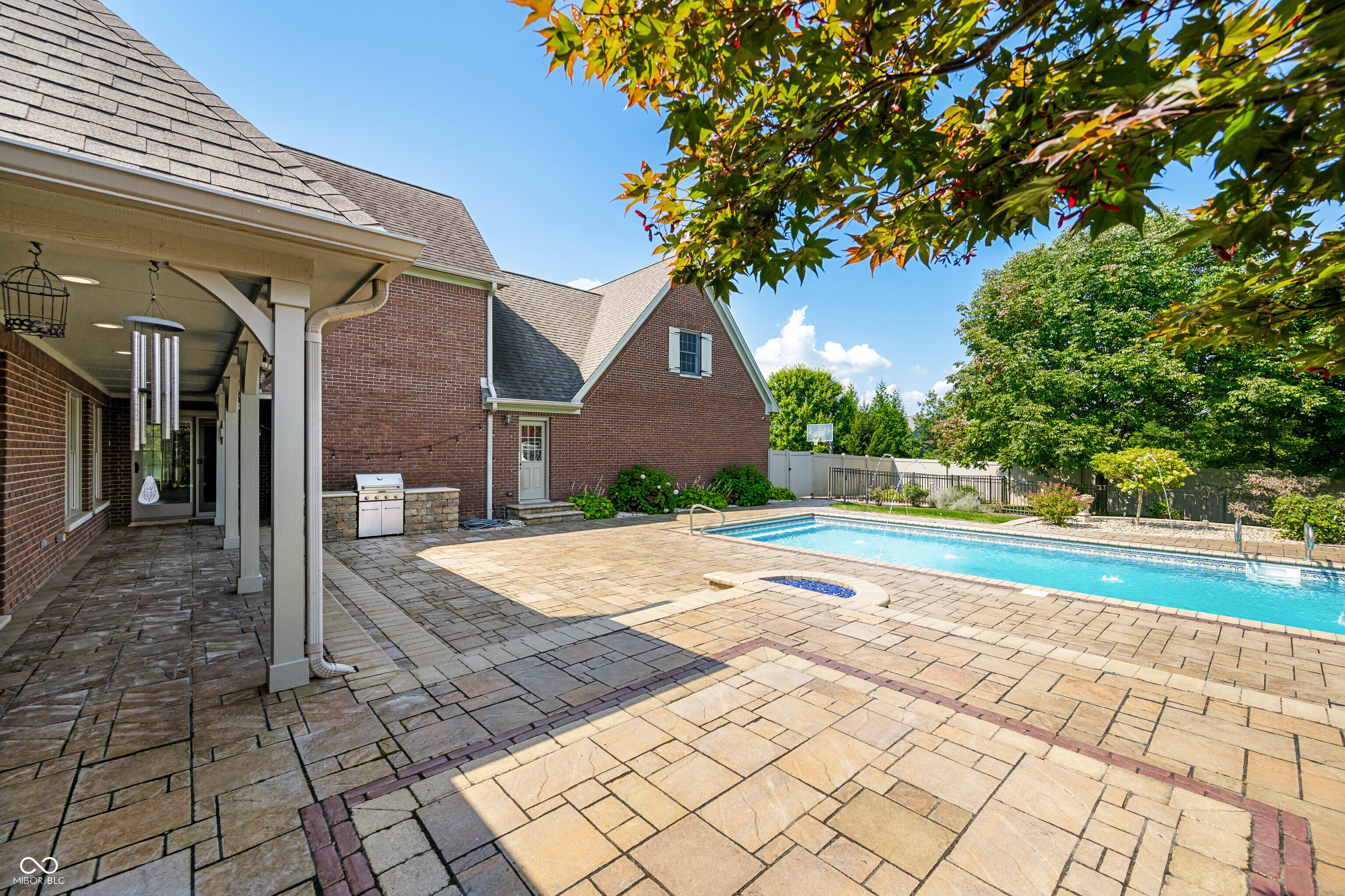 1675 Devonshire Drive