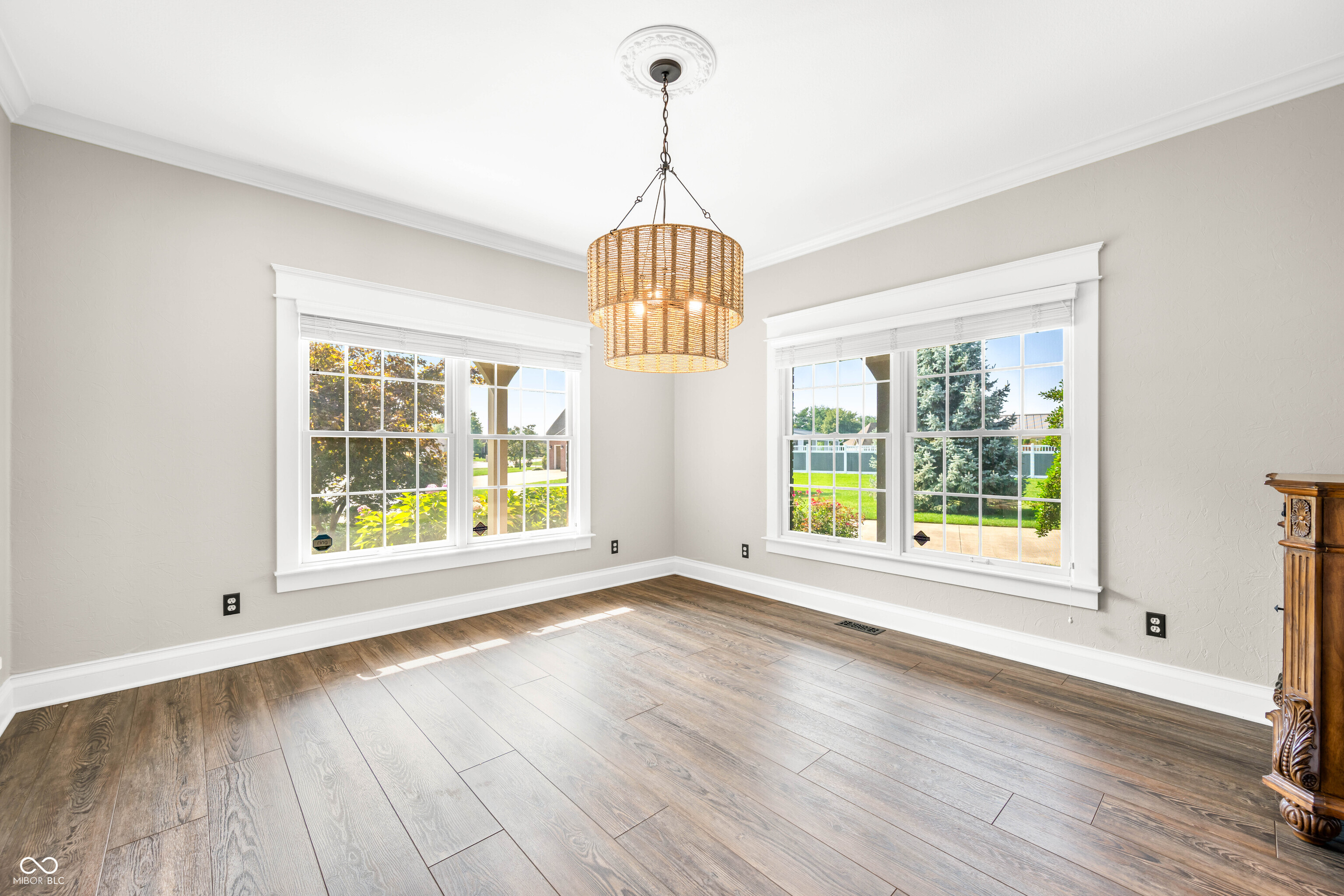 1675 Devonshire Drive