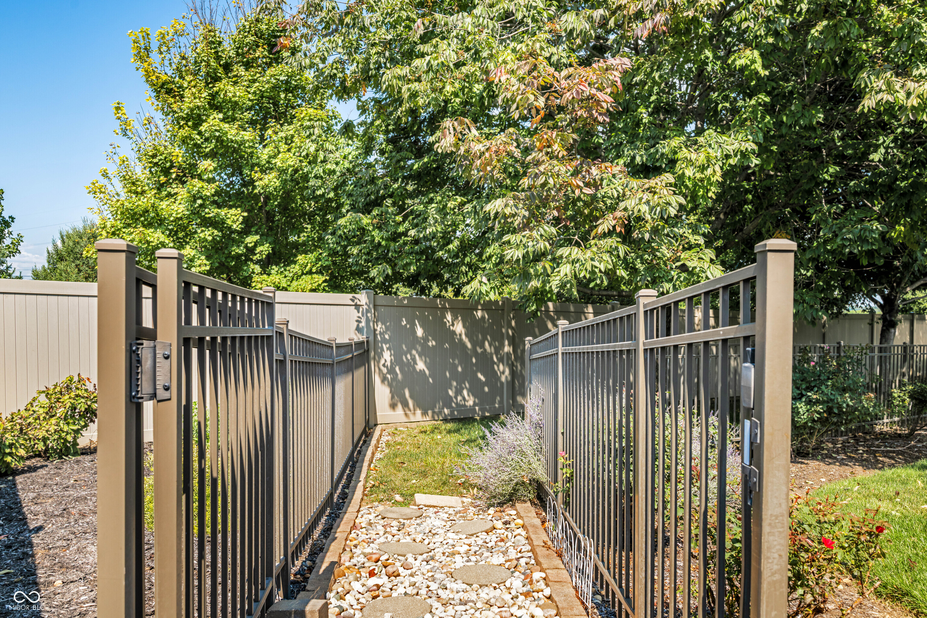 1675 Devonshire Drive