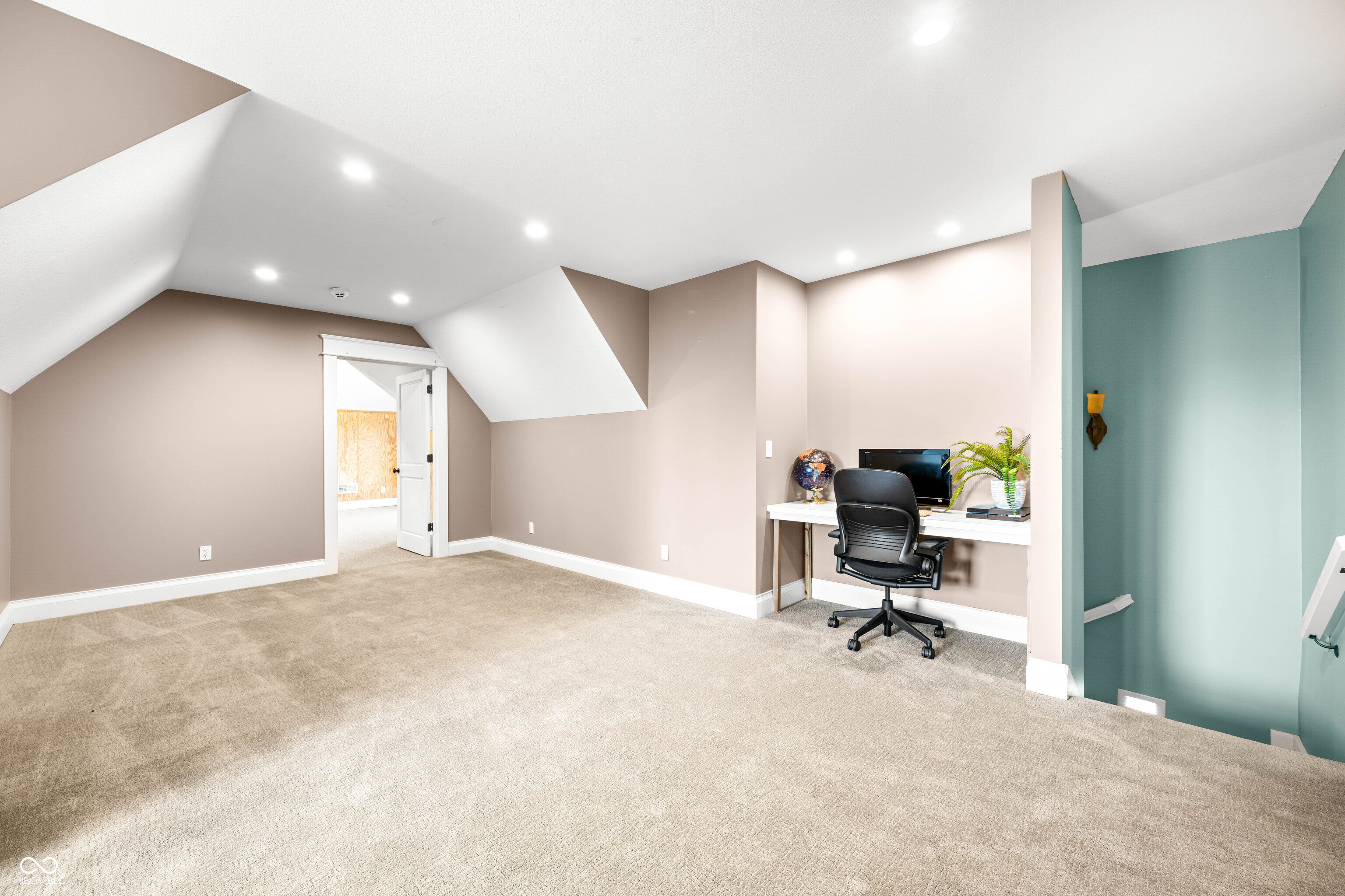 1675 Devonshire Drive