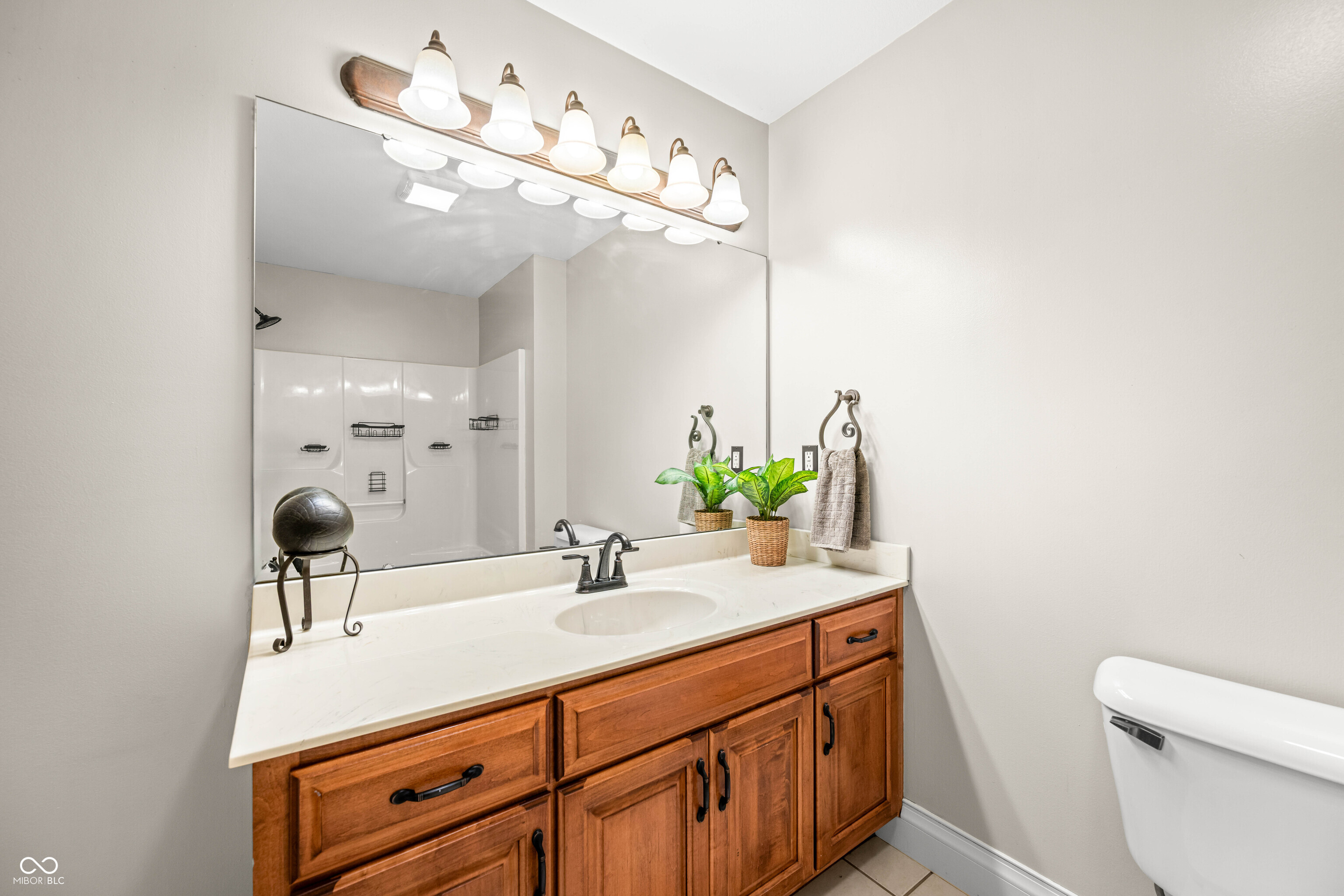 1675 Devonshire Drive