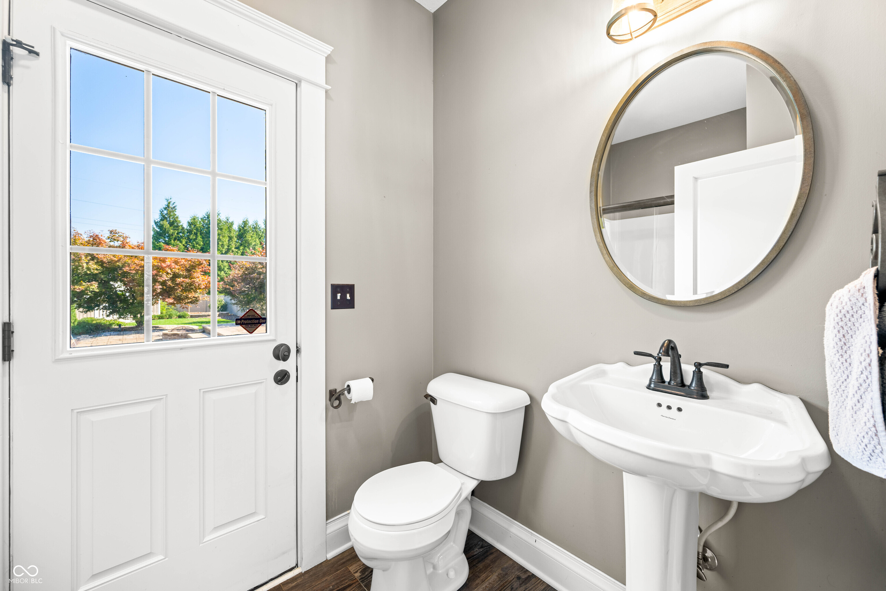 1675 Devonshire Drive