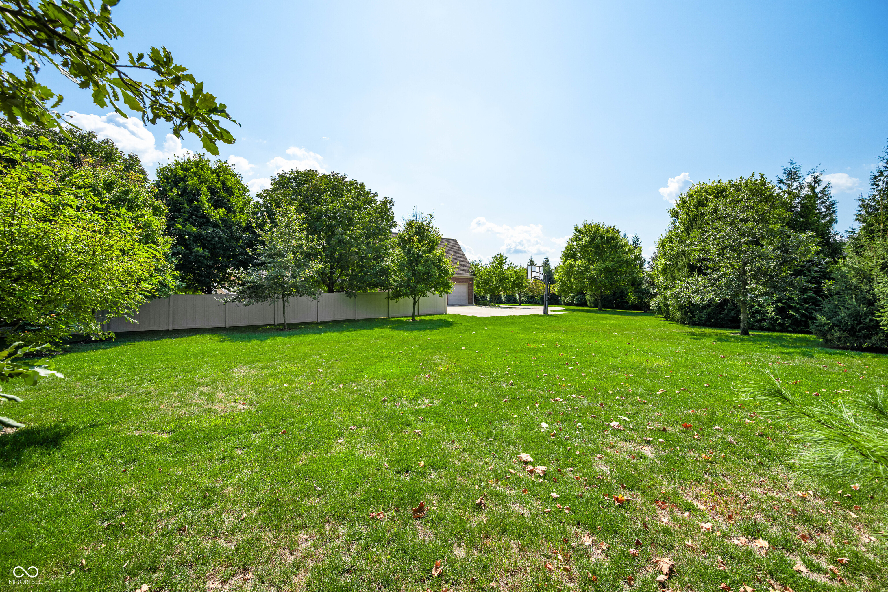 1675 Devonshire Drive