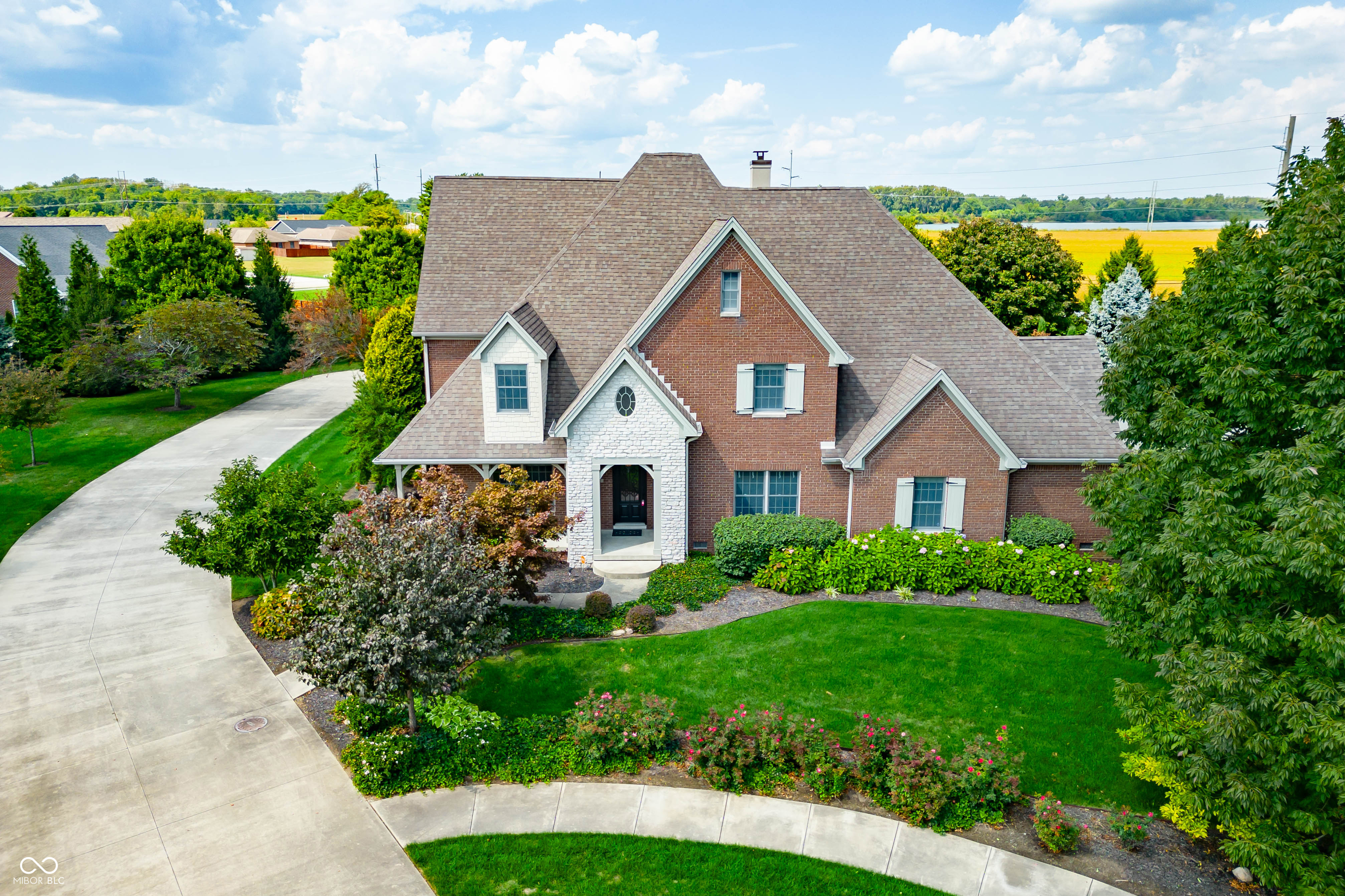 1675 Devonshire Drive