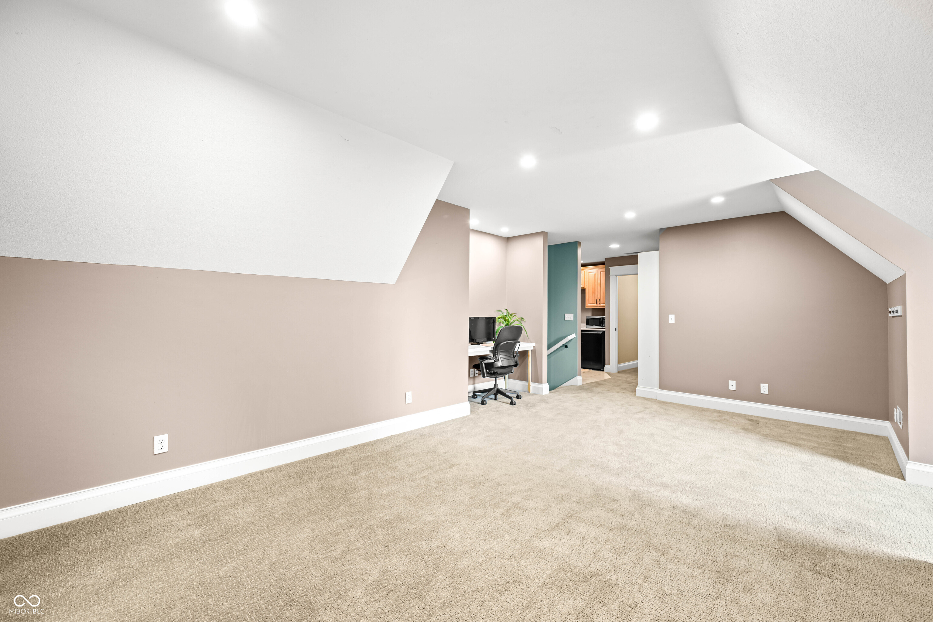 1675 Devonshire Drive