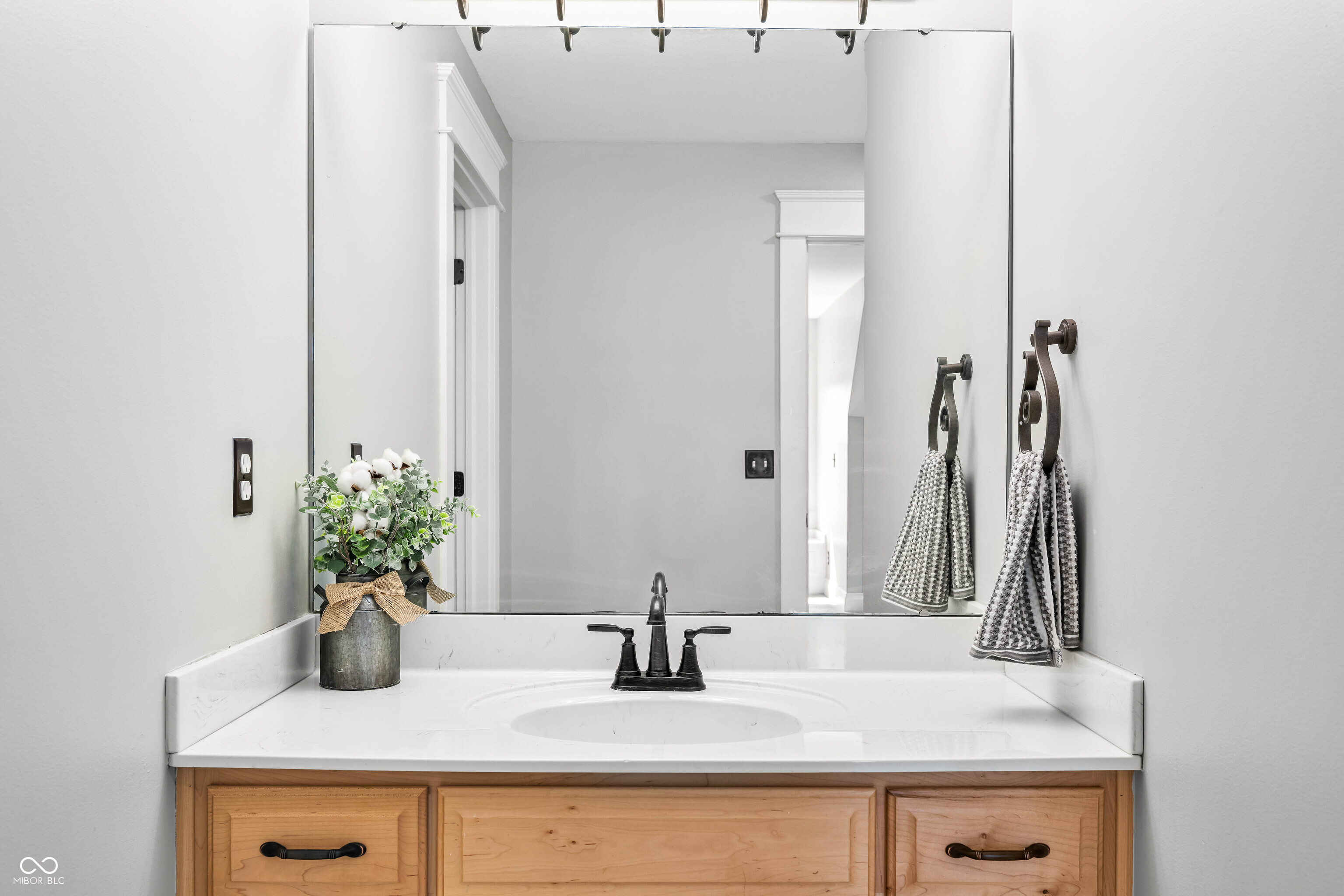 1675 Devonshire Drive