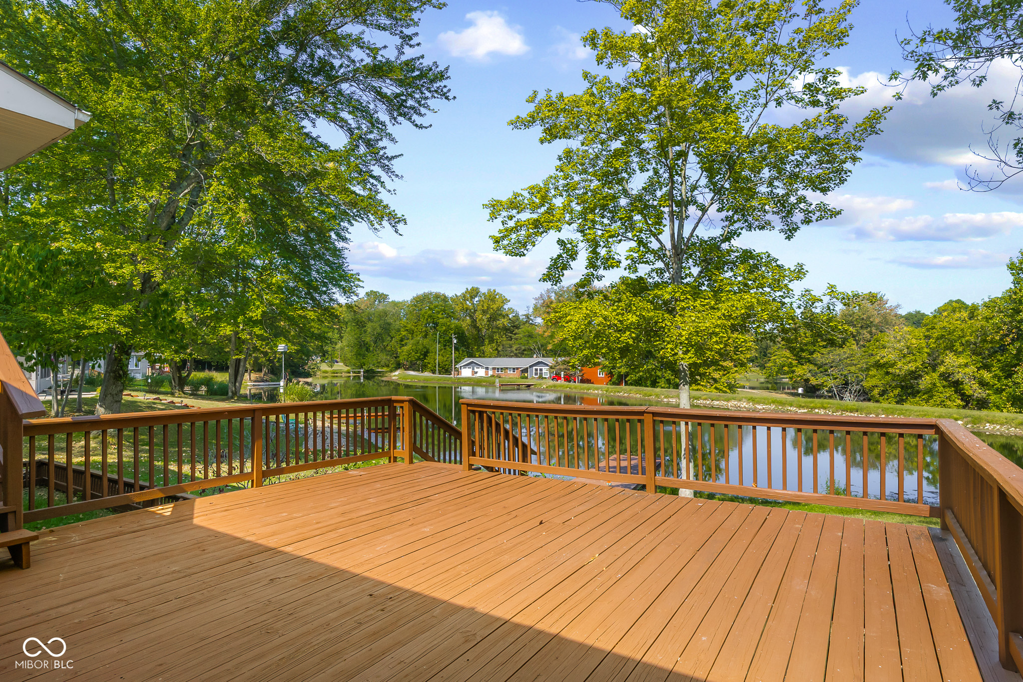 3736 W South Wood Lake Drive