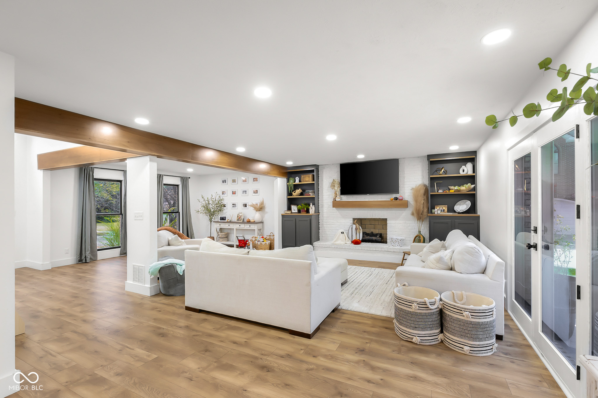 882 Box Turtle Court