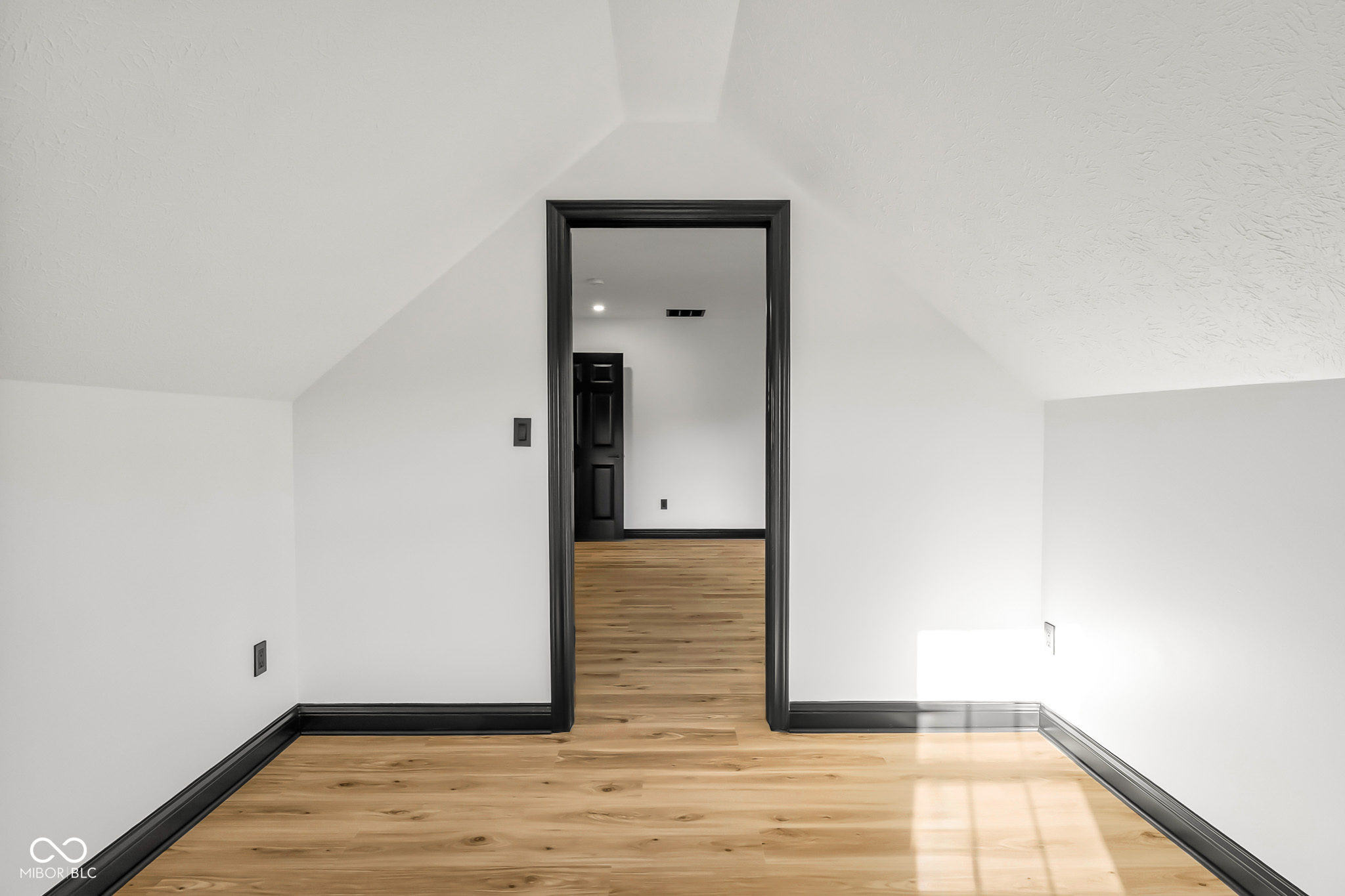 3258 Starlite Court
