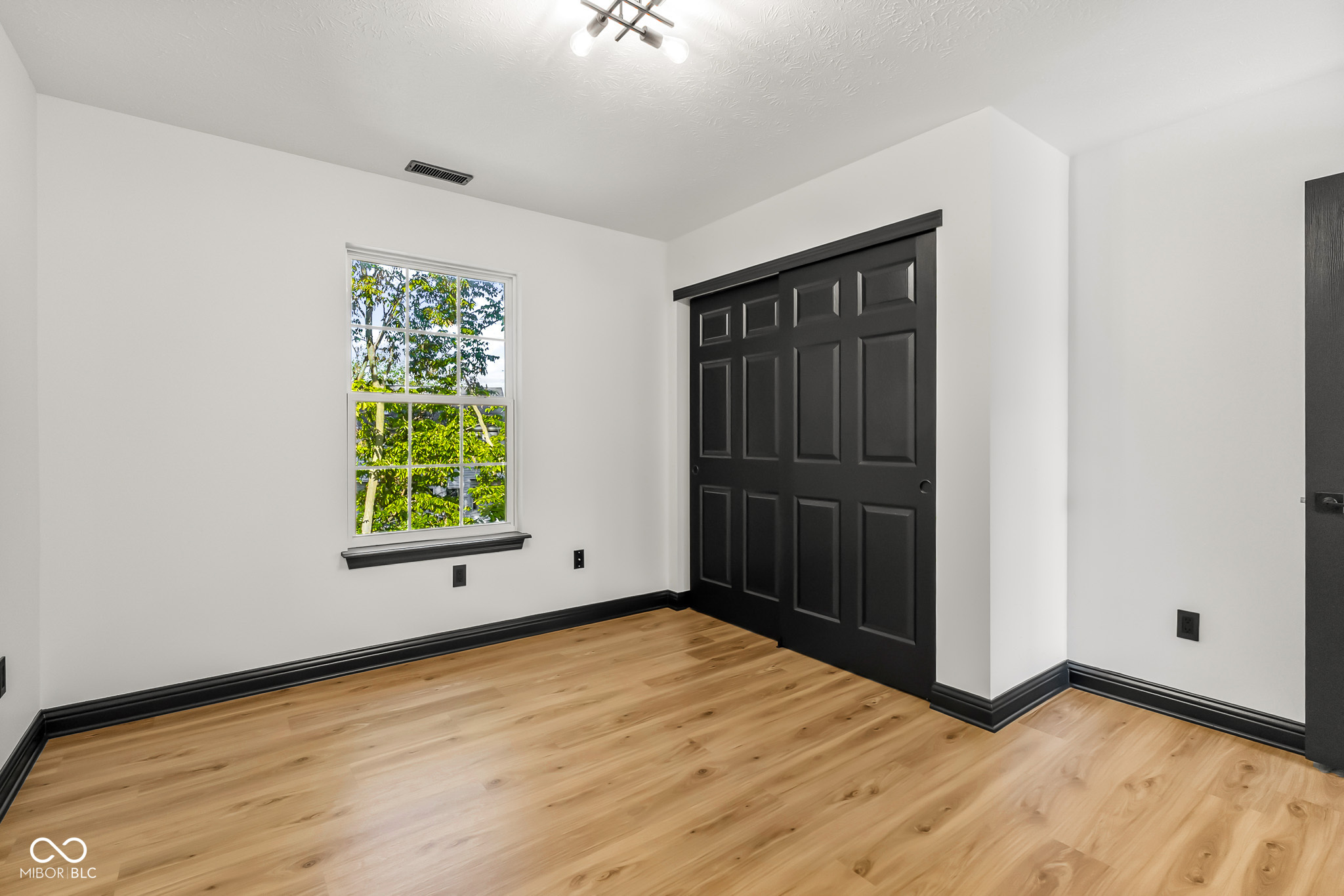 3258 Starlite Court