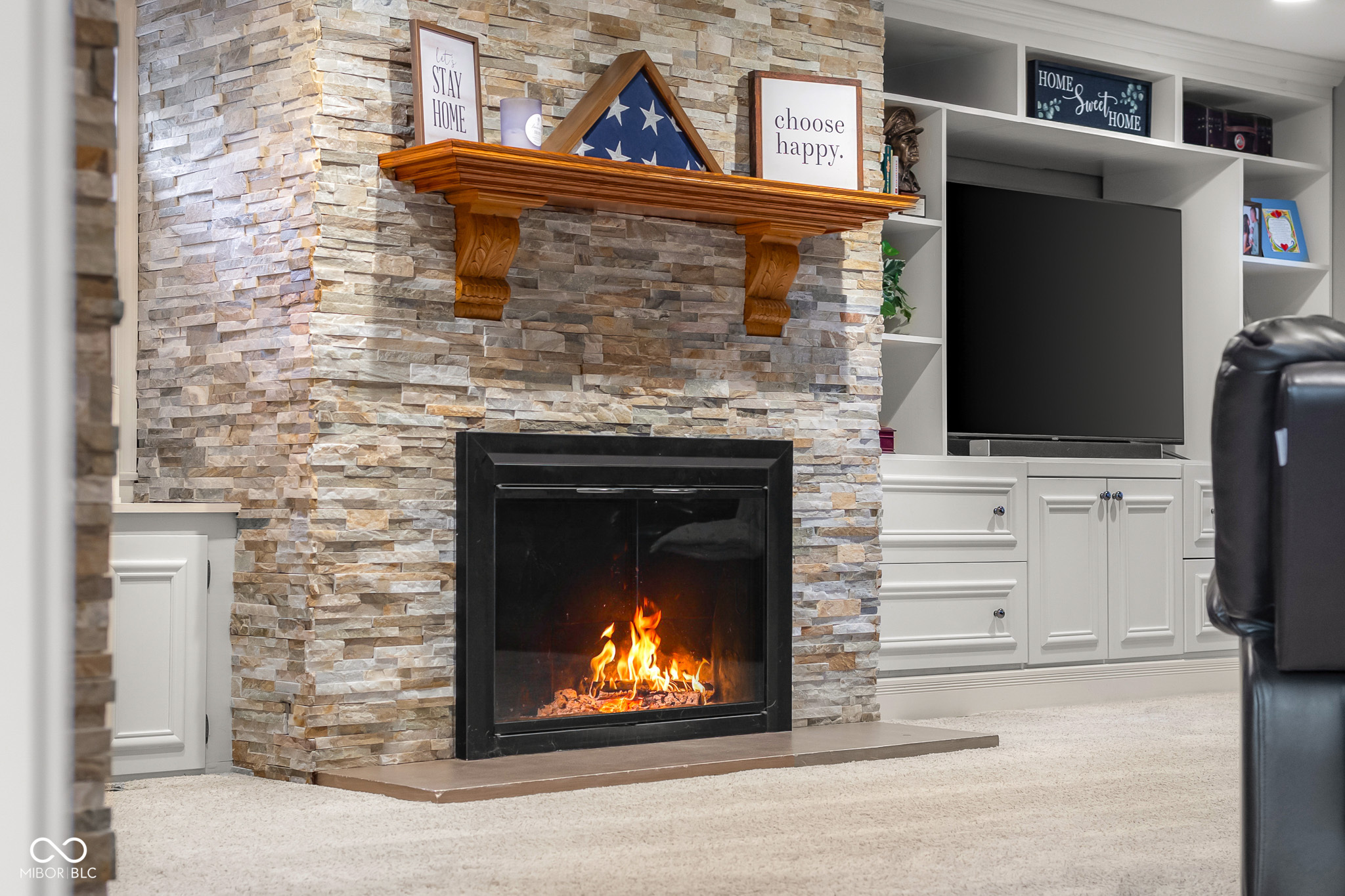 2712 Lafayette Avenue