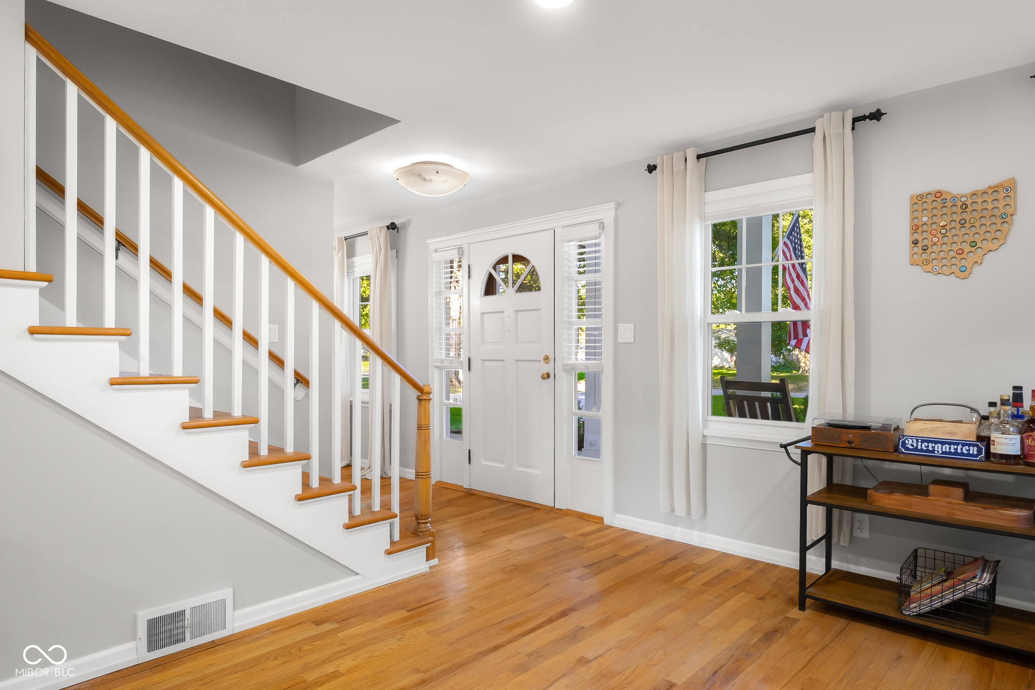 2712 Lafayette Avenue