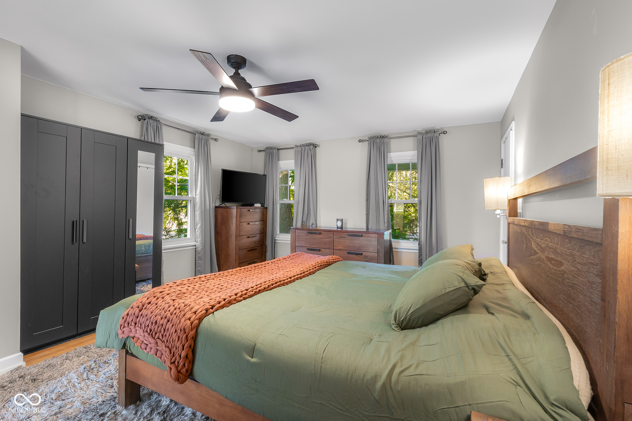 2712 Lafayette Avenue