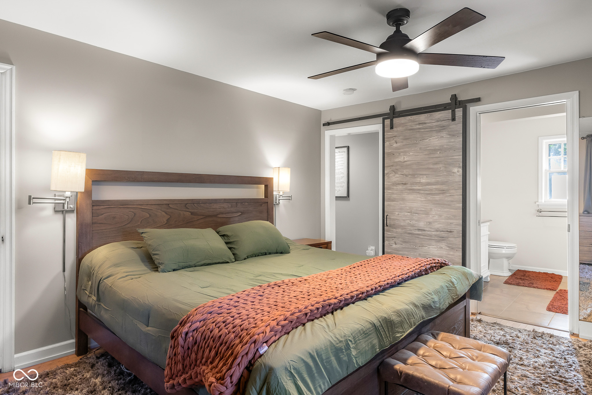 2712 Lafayette Avenue