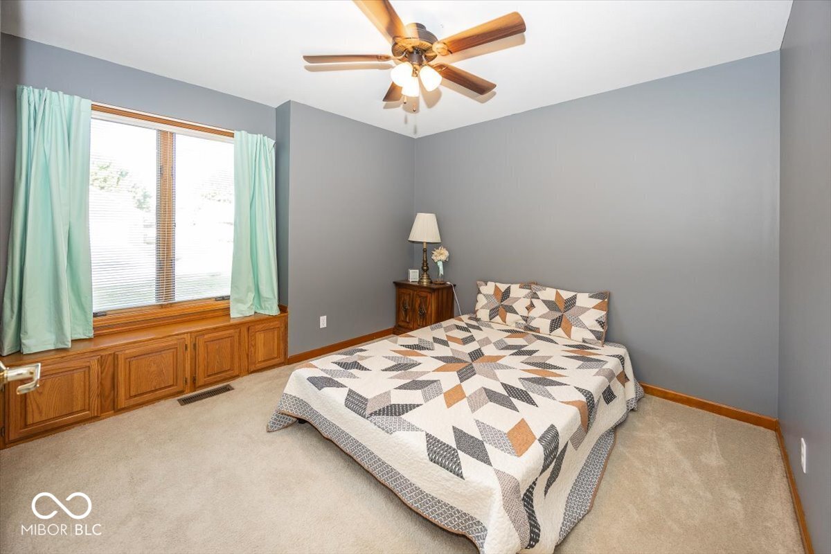 3411 Briar Ridge Way