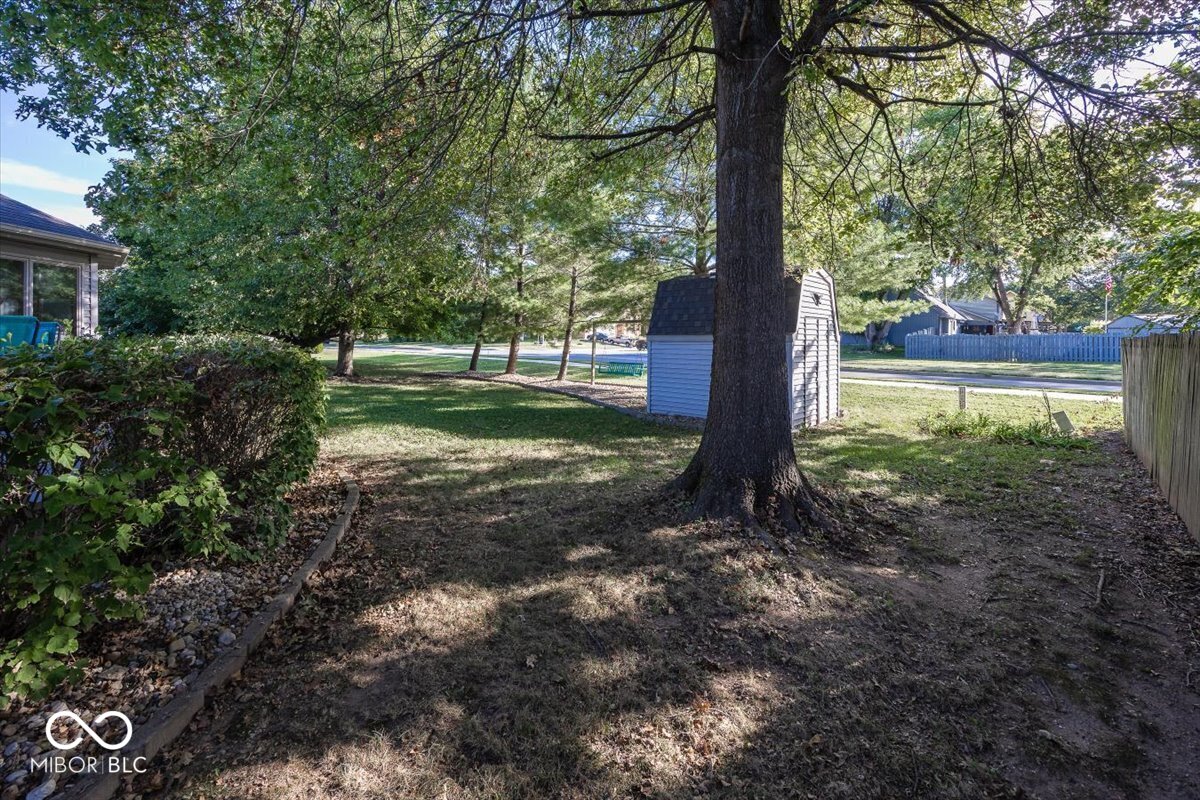 3411 Briar Ridge Way