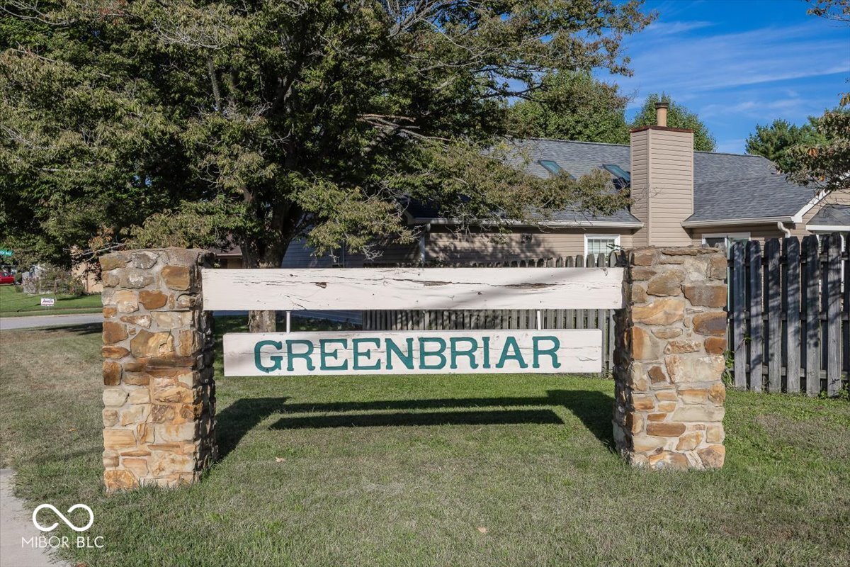 3411 Briar Ridge Way