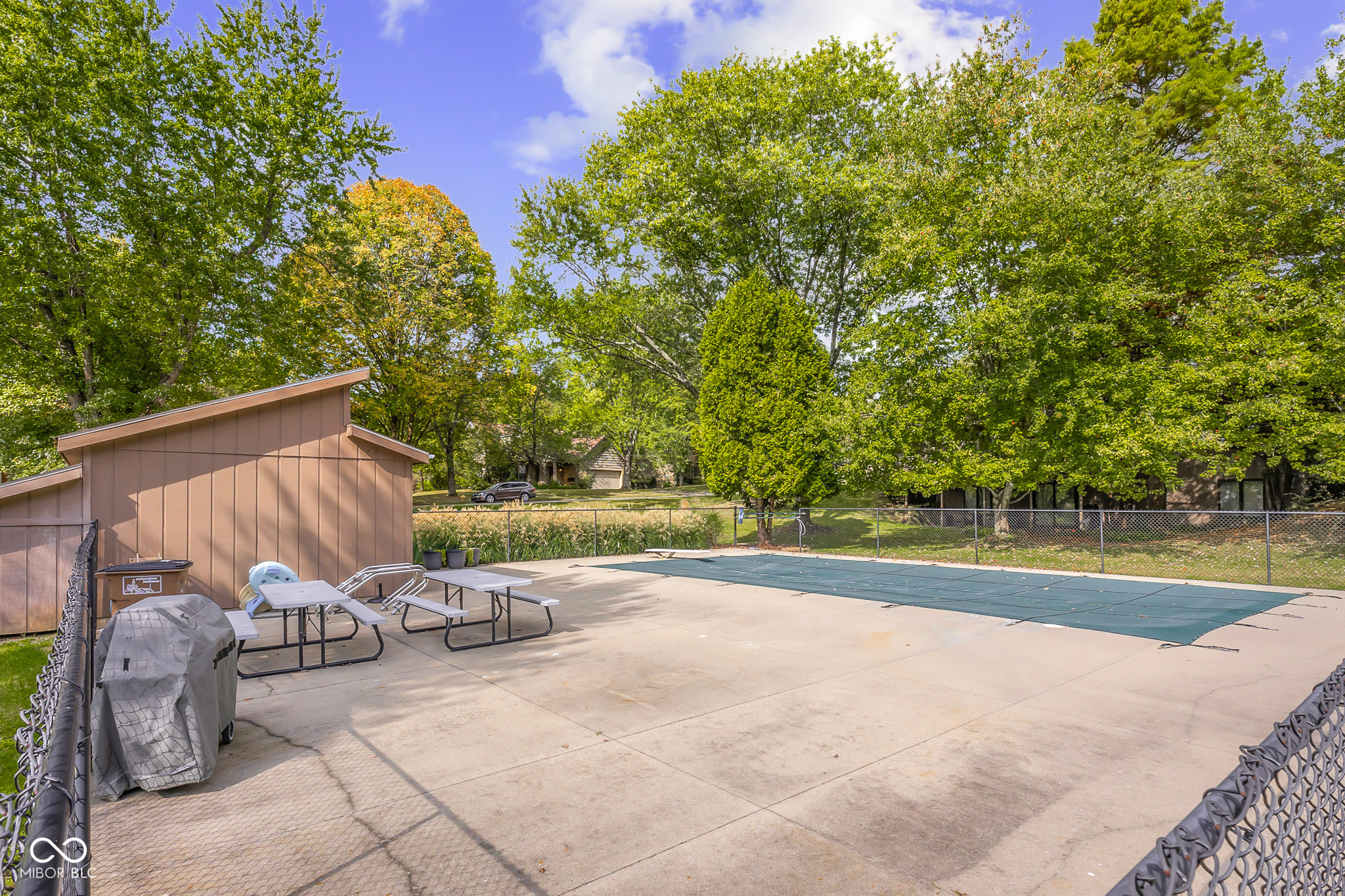 950 Countryside Lane