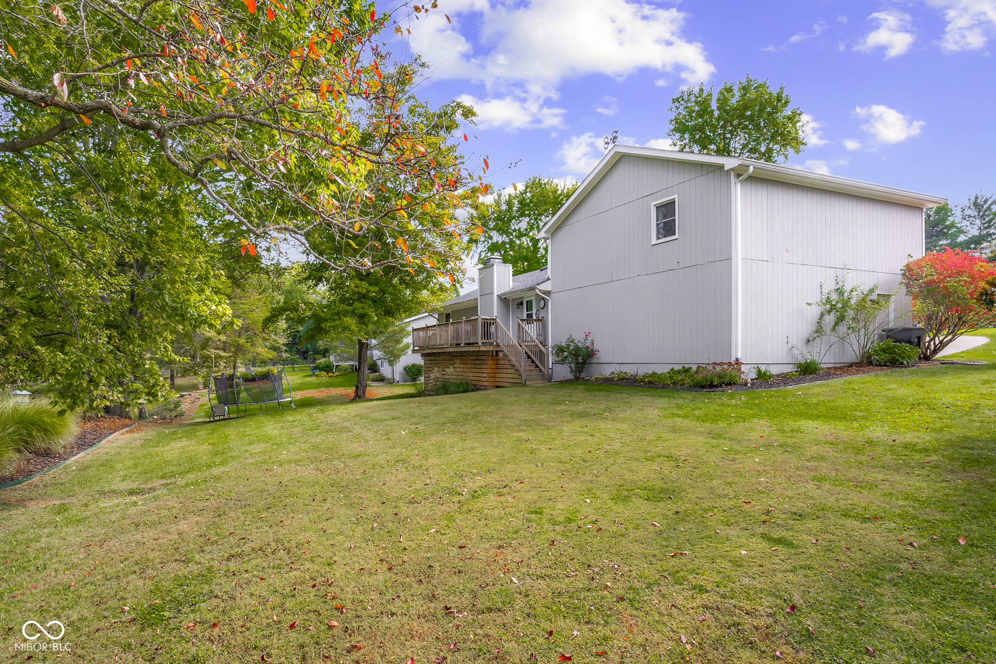 950 Countryside Lane