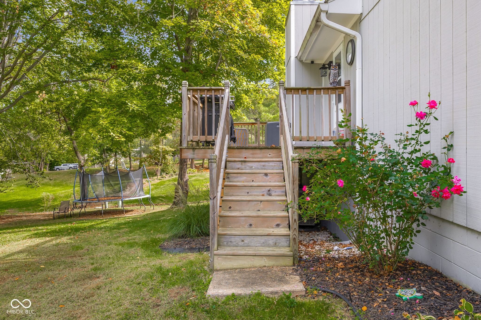 950 Countryside Lane