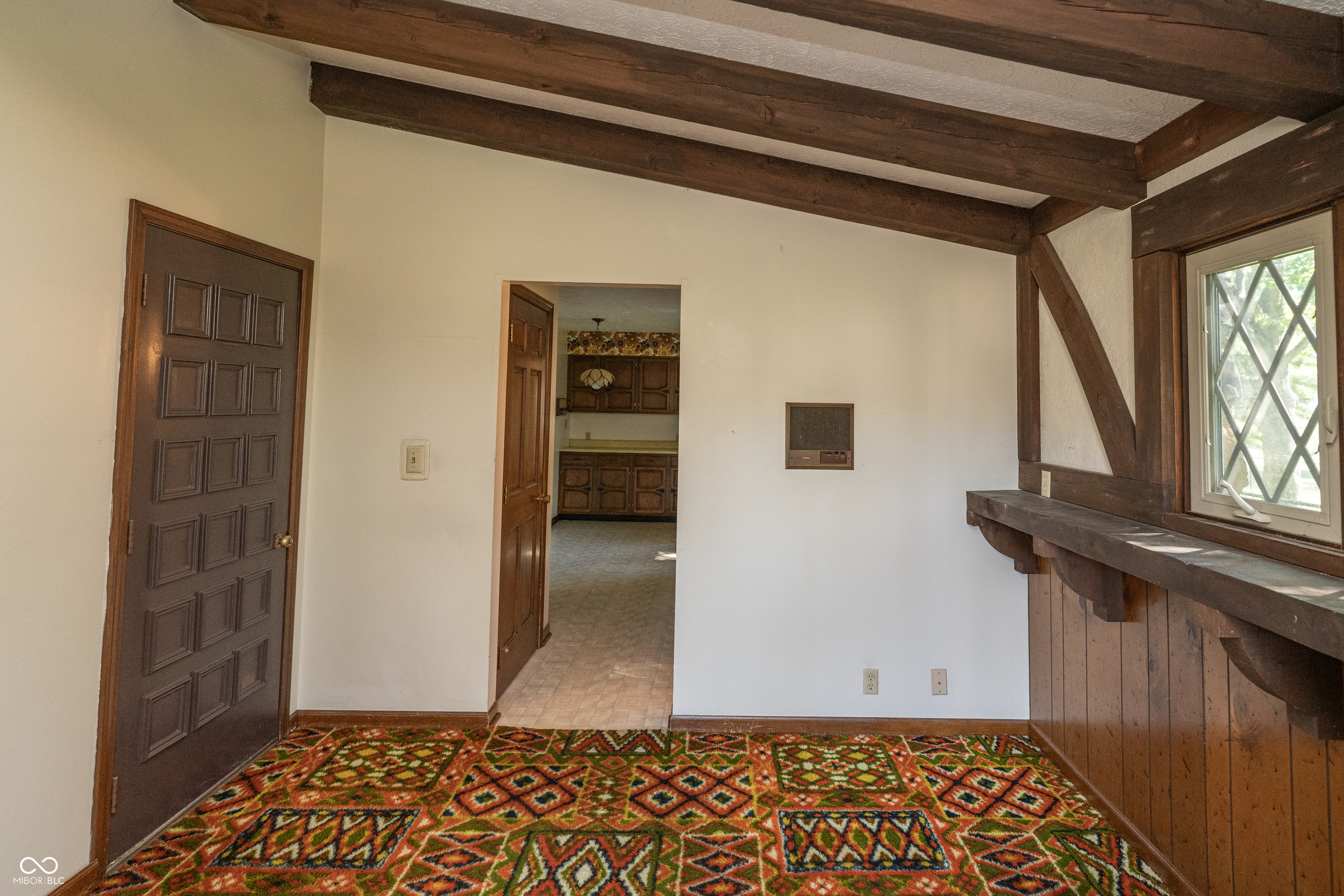 528 Robin Hood Drive