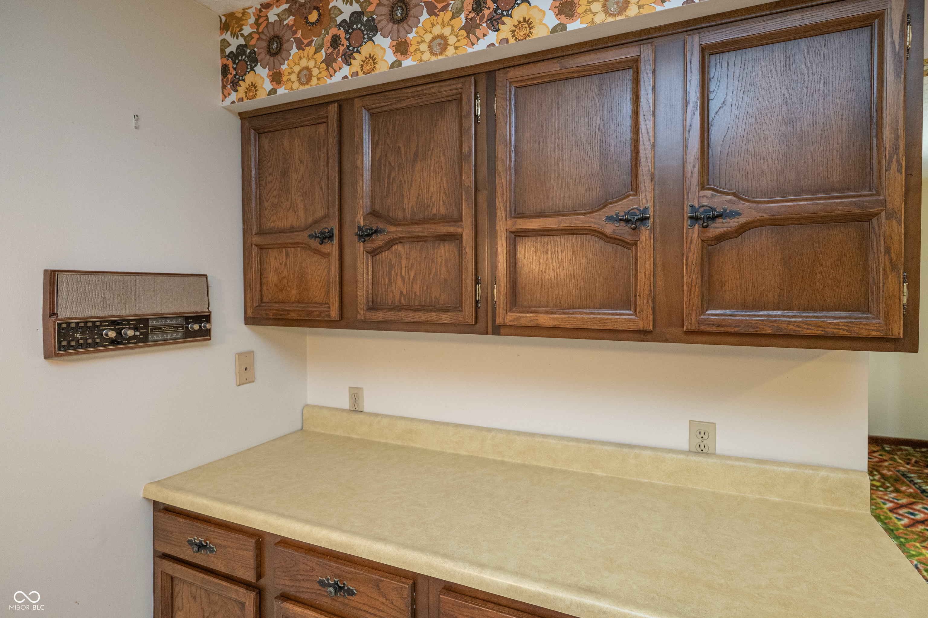 528 Robin Hood Drive