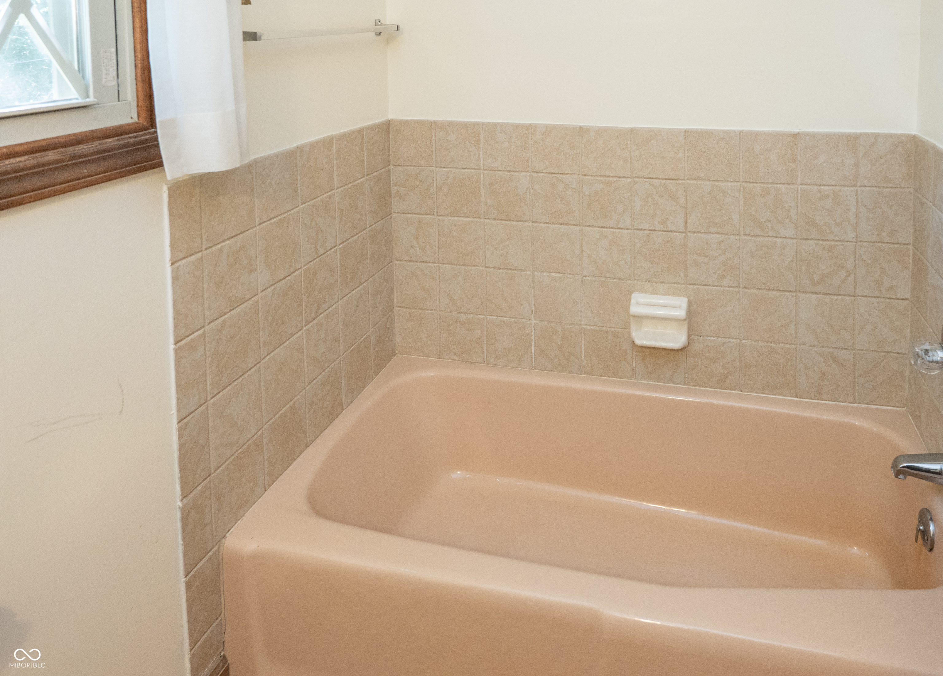 528 Robin Hood Drive