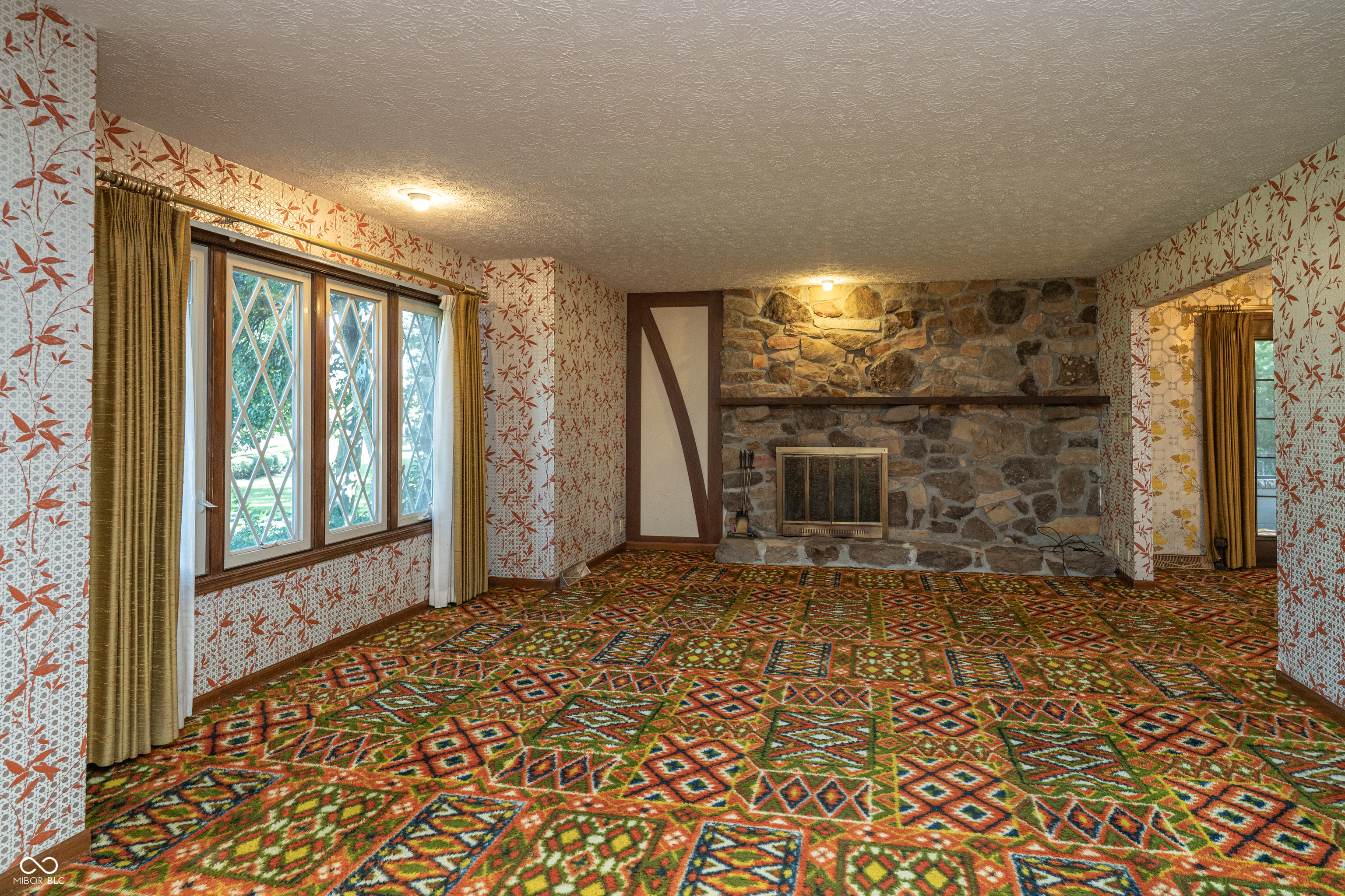 528 Robin Hood Drive