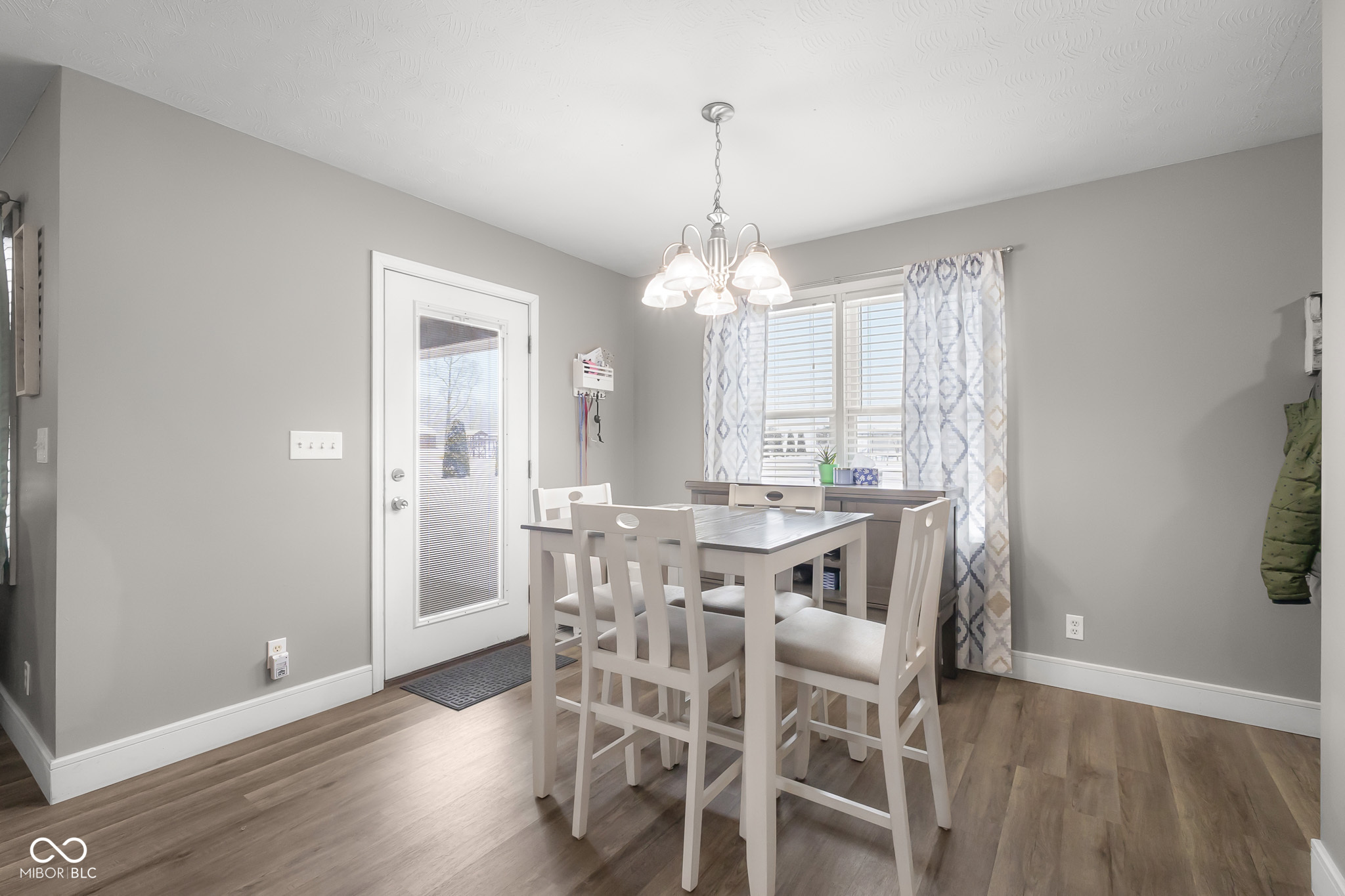 7156 N County Road 1000 E