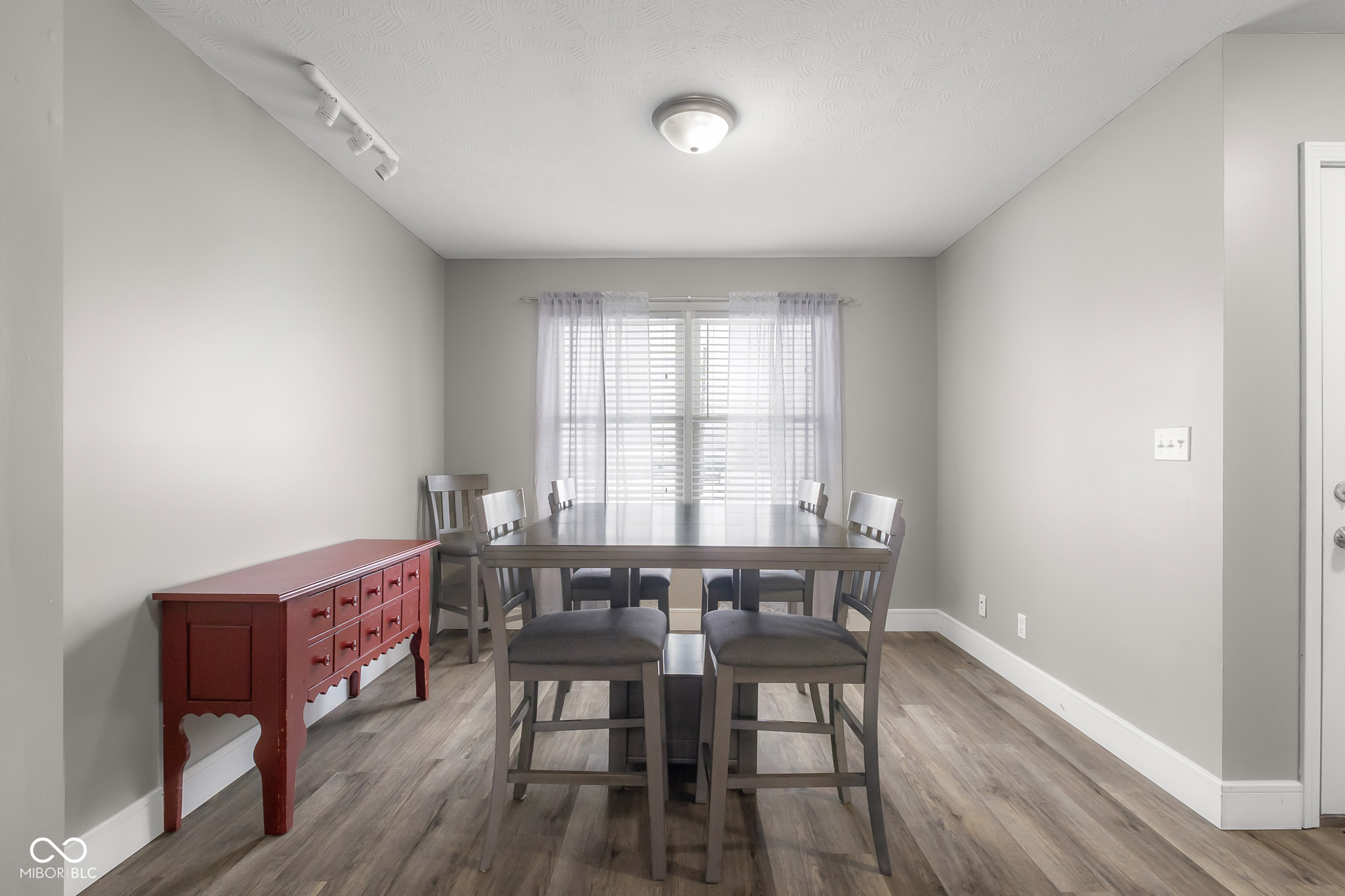 7156 N County Road 1000 E