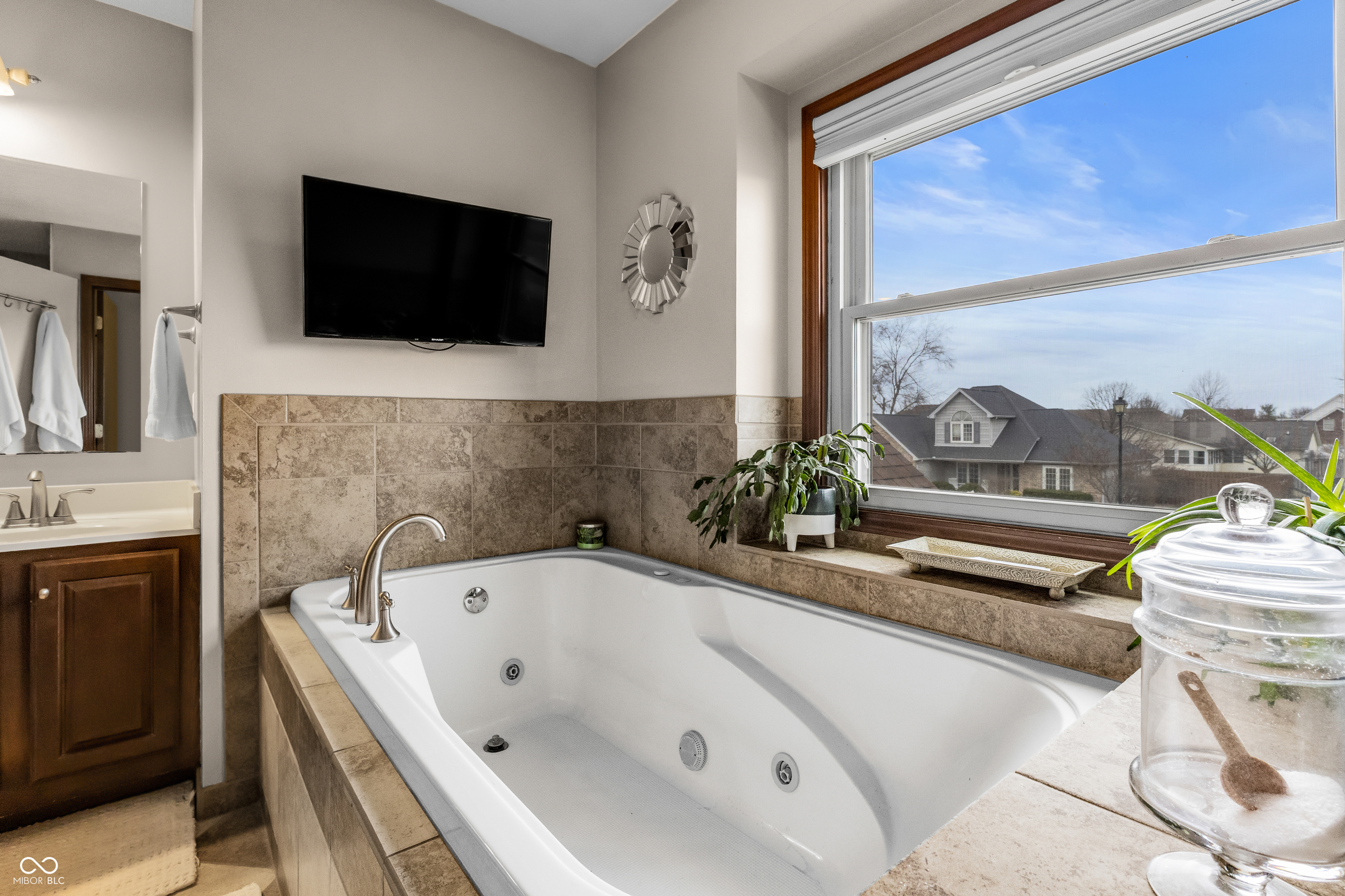2033 Cheyenne Trail