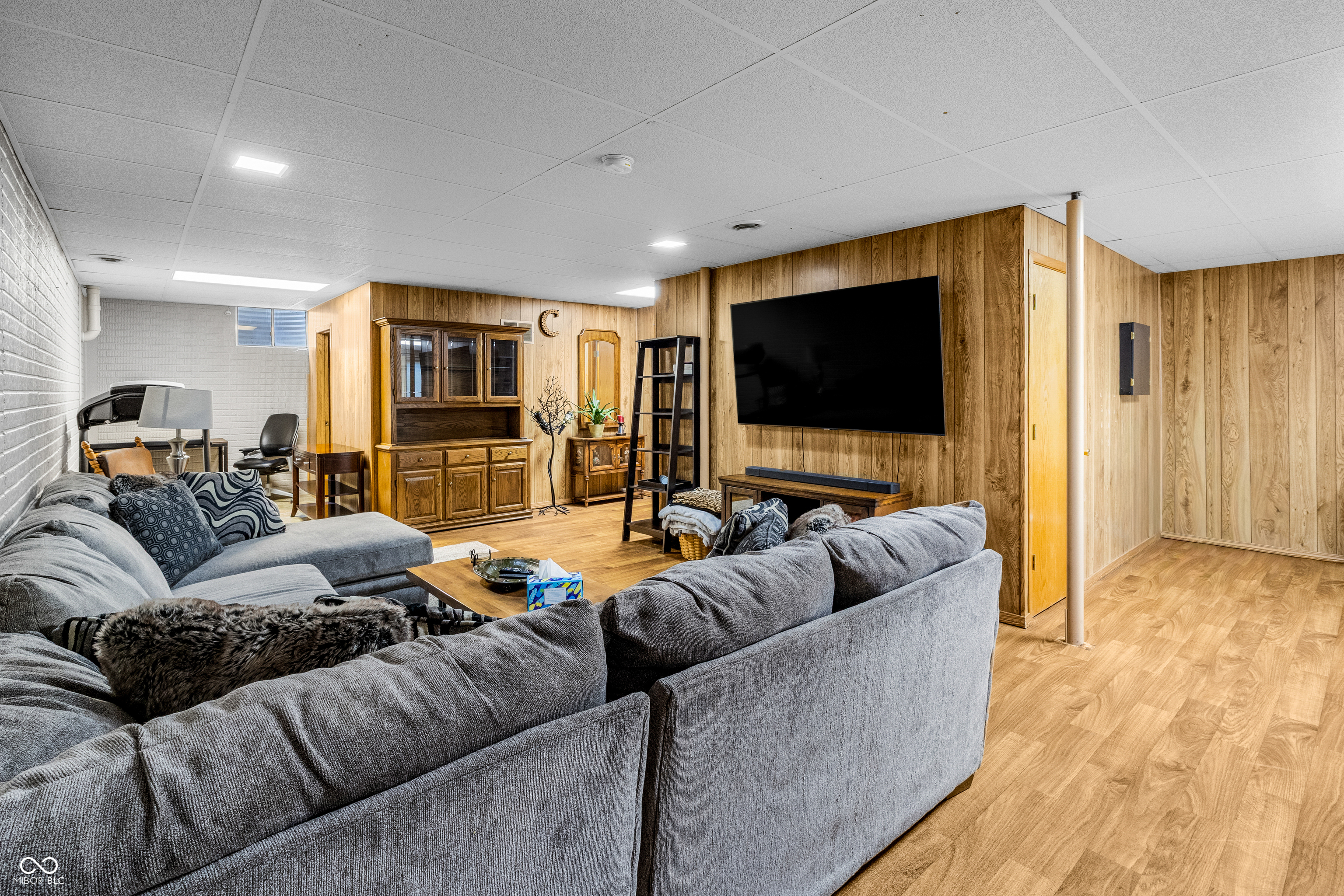 2033 Cheyenne Trail