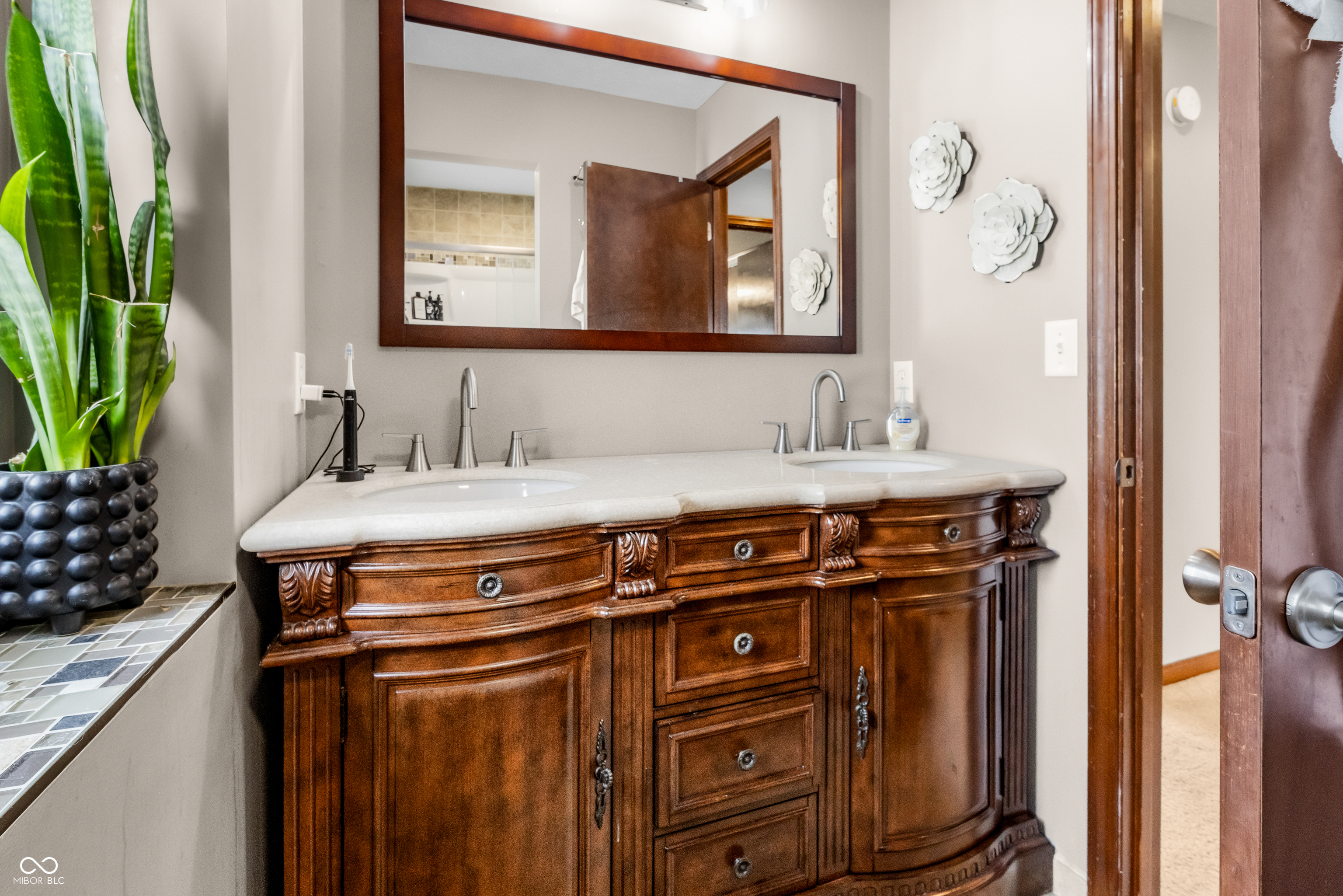 2033 Cheyenne Trail