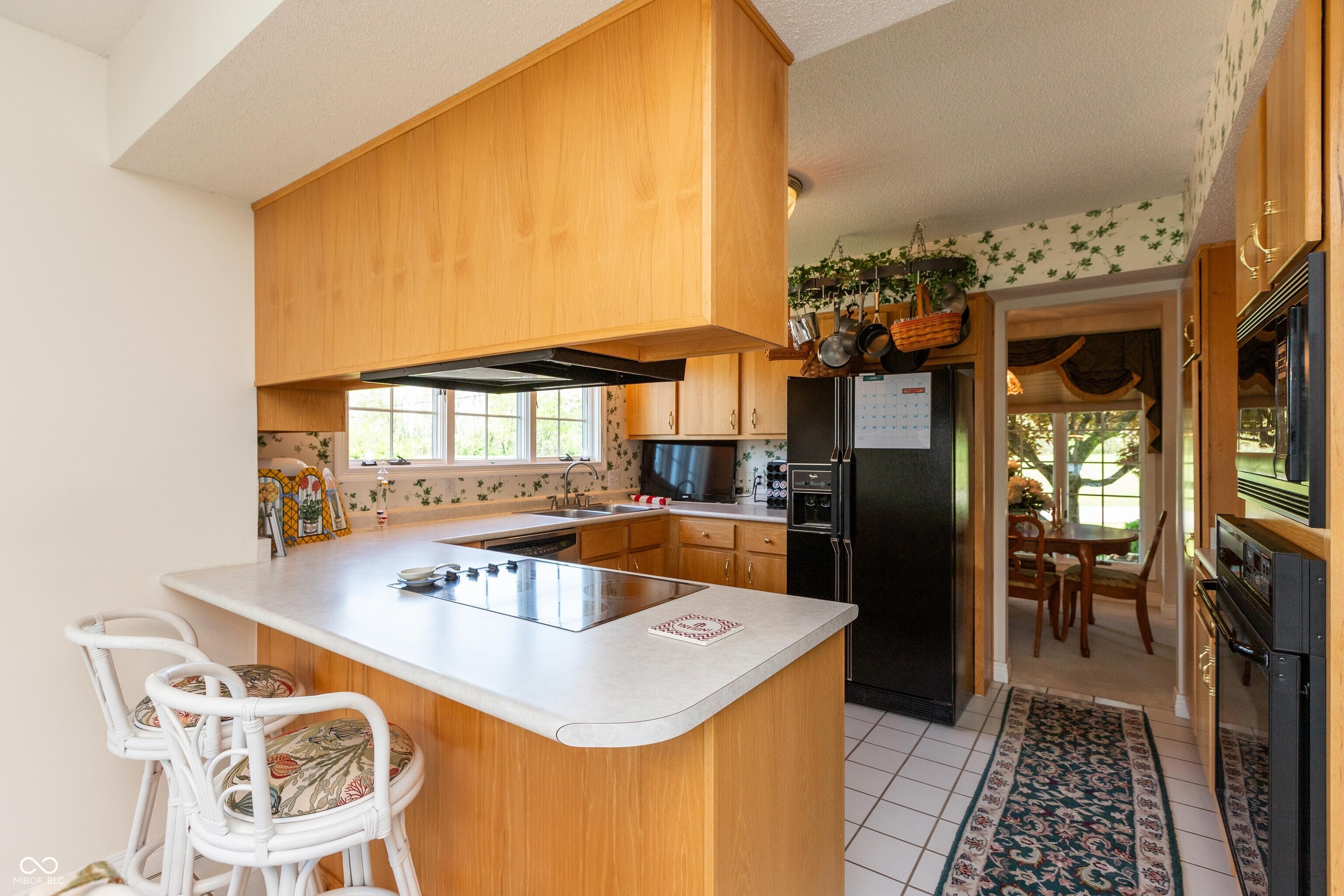 889 E North Shore Drive