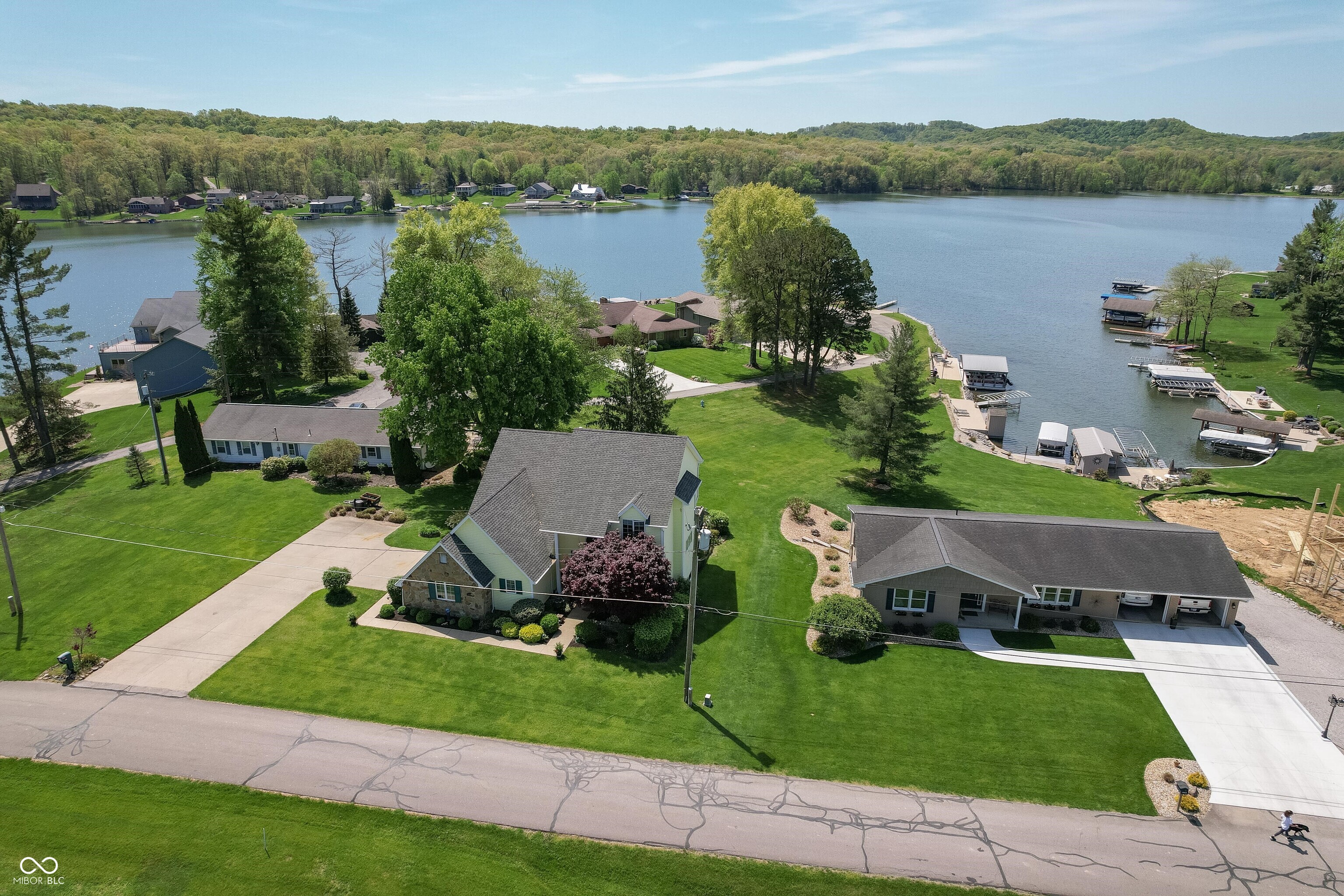 889 E North Shore Drive