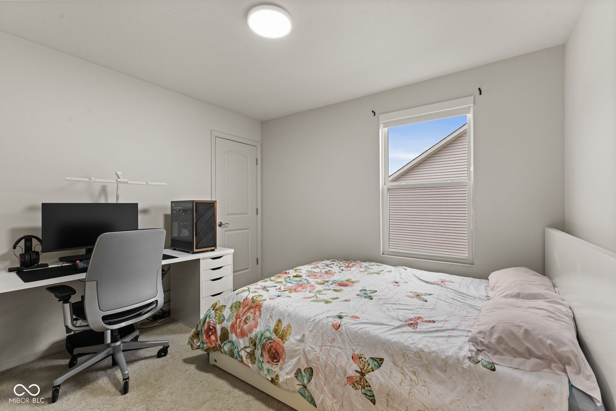 1398 Sarah Way
