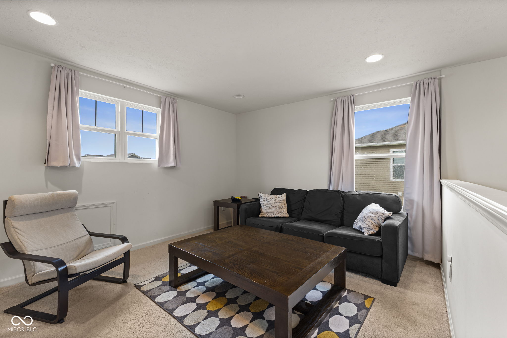 1398 Sarah Way